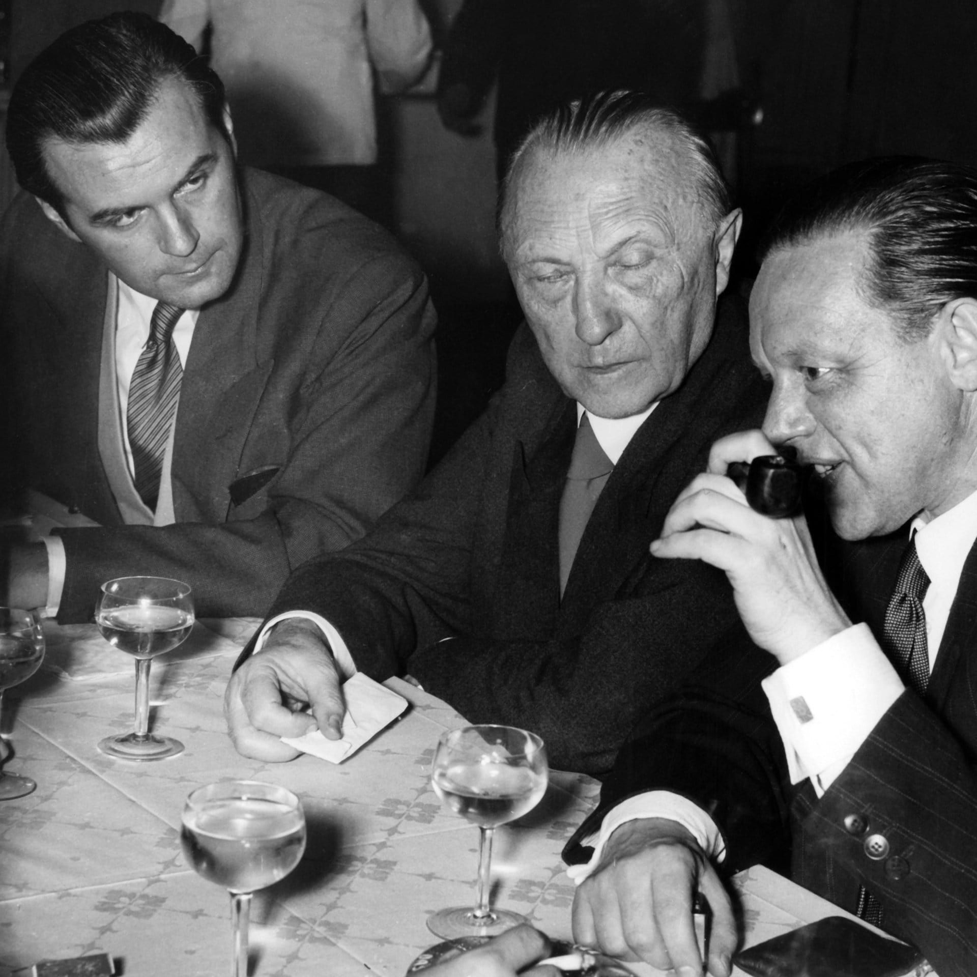 Konrad Adenauer kritisiert Rundfunk | 19.10.1951