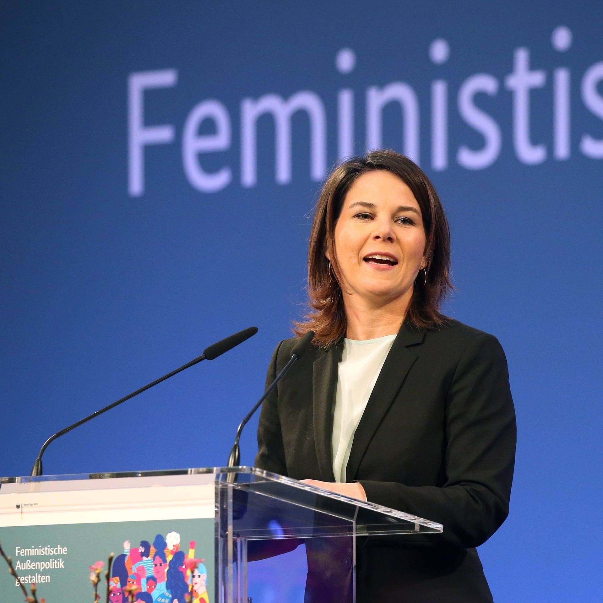 Annalena Baerbock stellt ihre feministische Außenpolitik vor | 1.3.2023