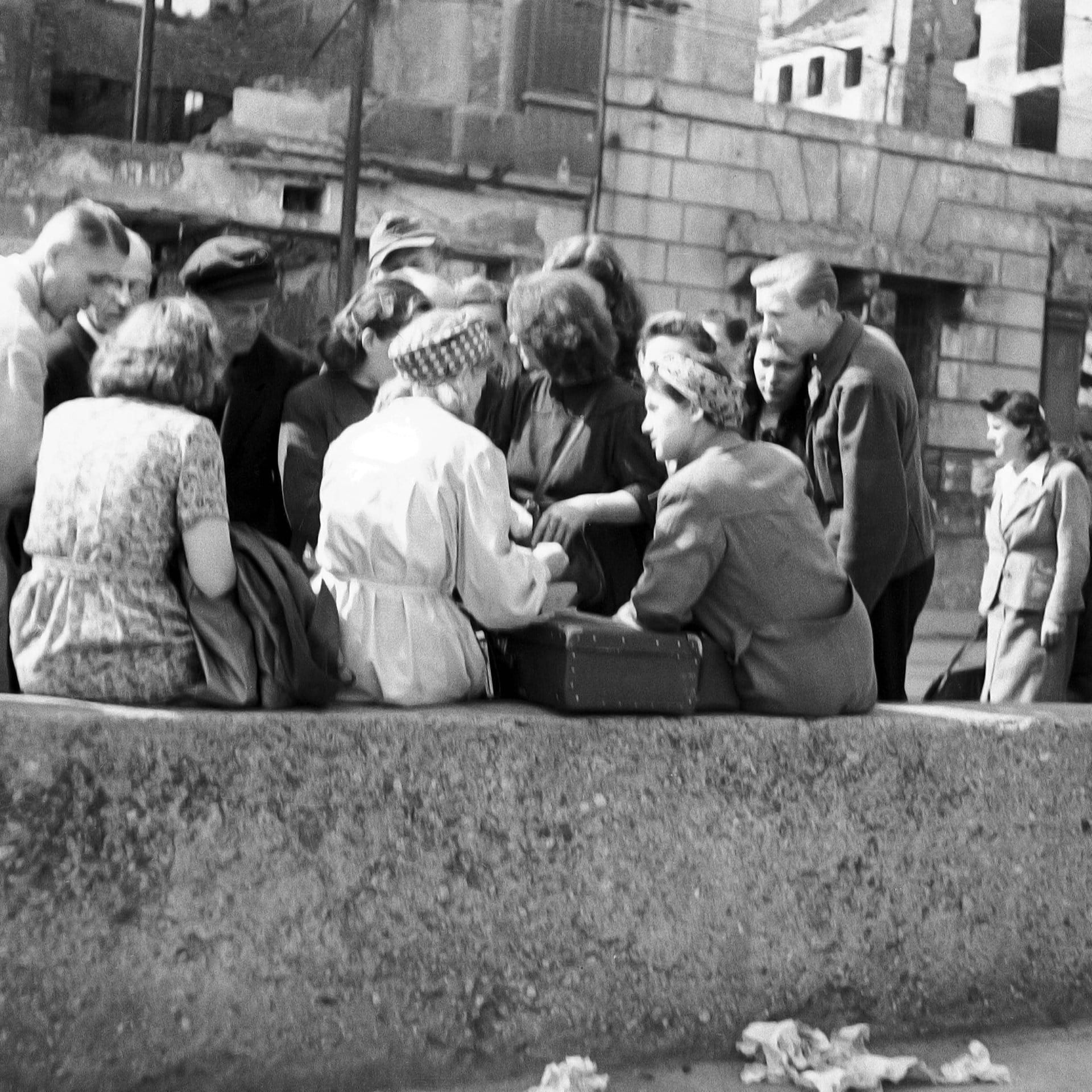 Nahrungsmittelknappheit beherrscht erste Landtagssitzung in Rheinland-Pfalz | 15.6.1947
