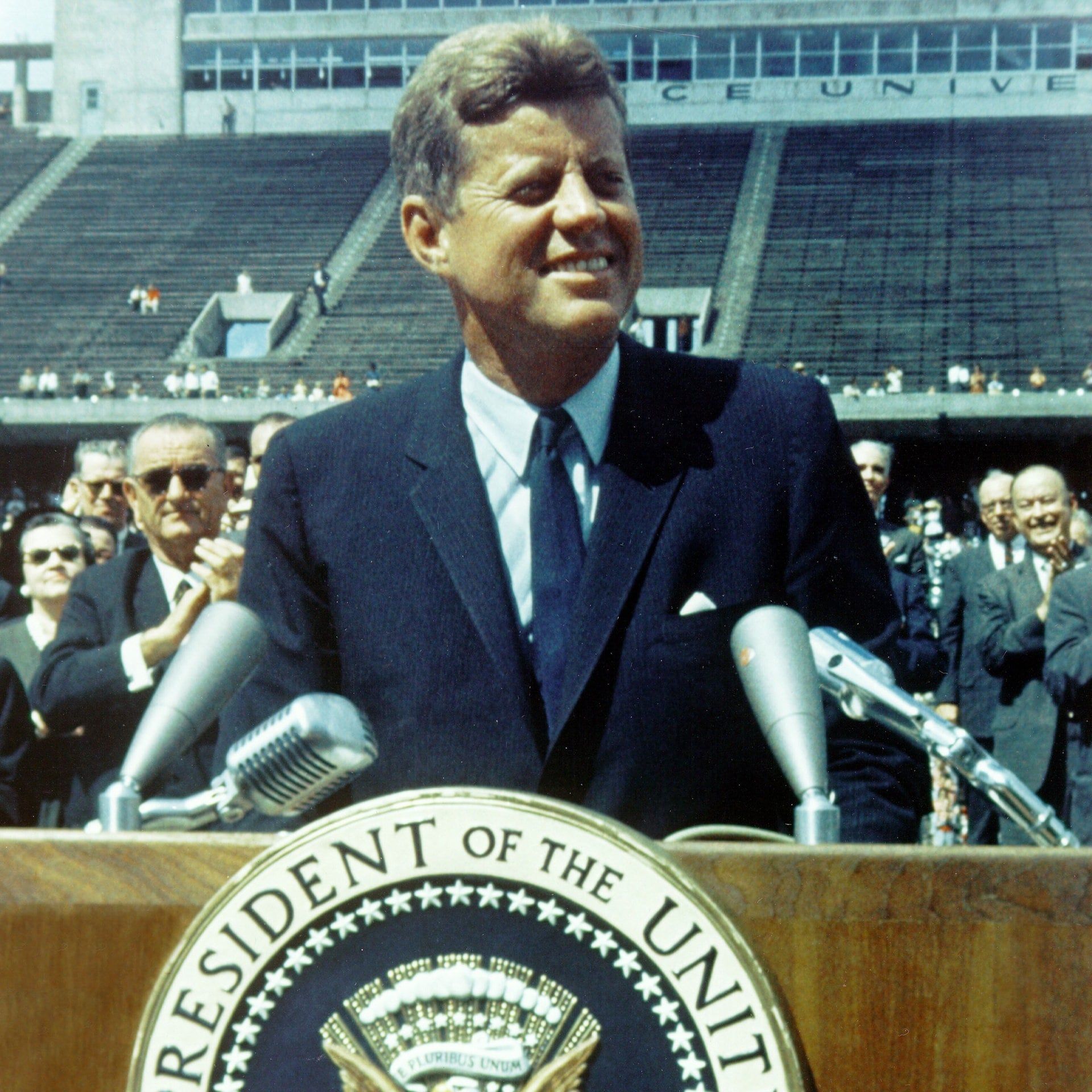 John F. Kennedy: "Wir fliegen zum Mond, weil es schwer ist." | 12.9.1962