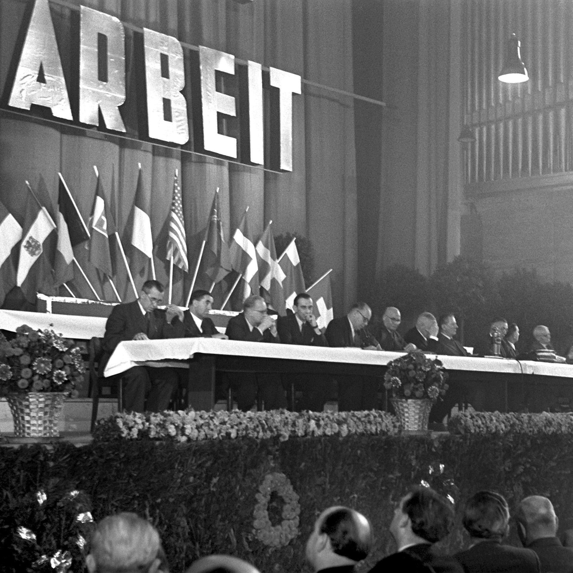 Gründung des Deutschen Gewerkschaftsbundes (DGB)