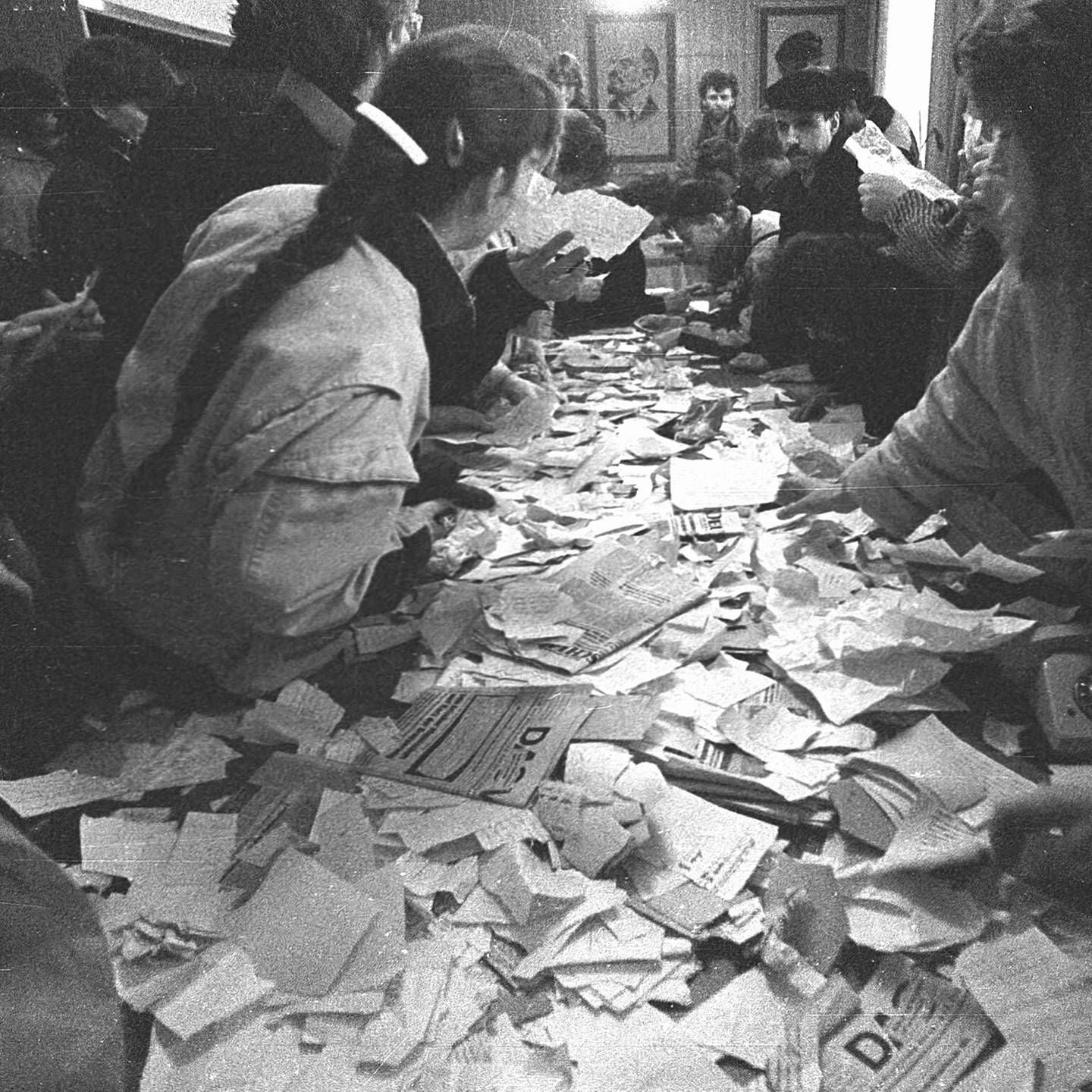 Sturm auf Stasi-Gebäude in Erfurt | 4.12.1989