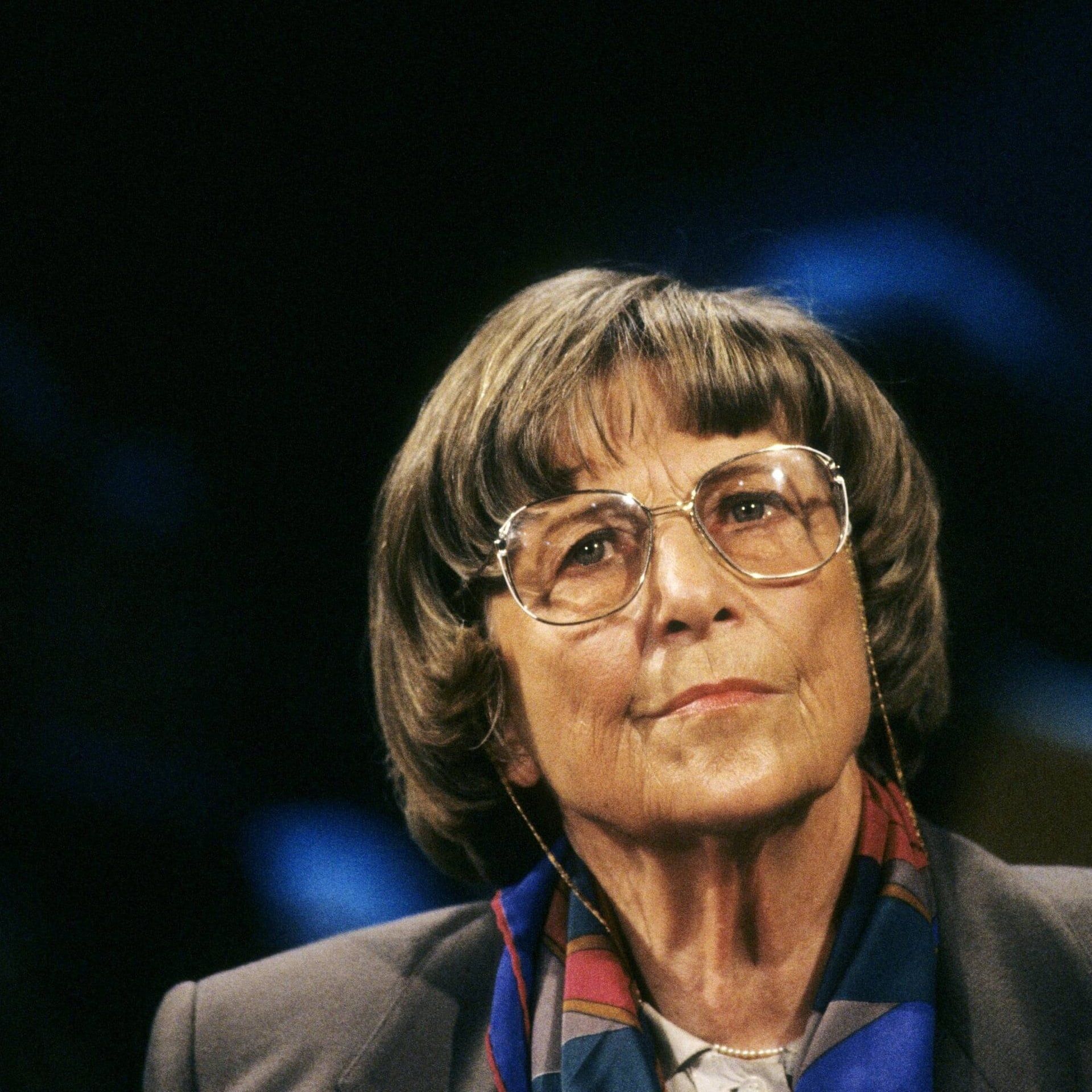 Margarete Mitscherlich über "Die Unfähigkeit zu trauern": "Was hatte man wirklich dagegen getan?" | 21.1.1989