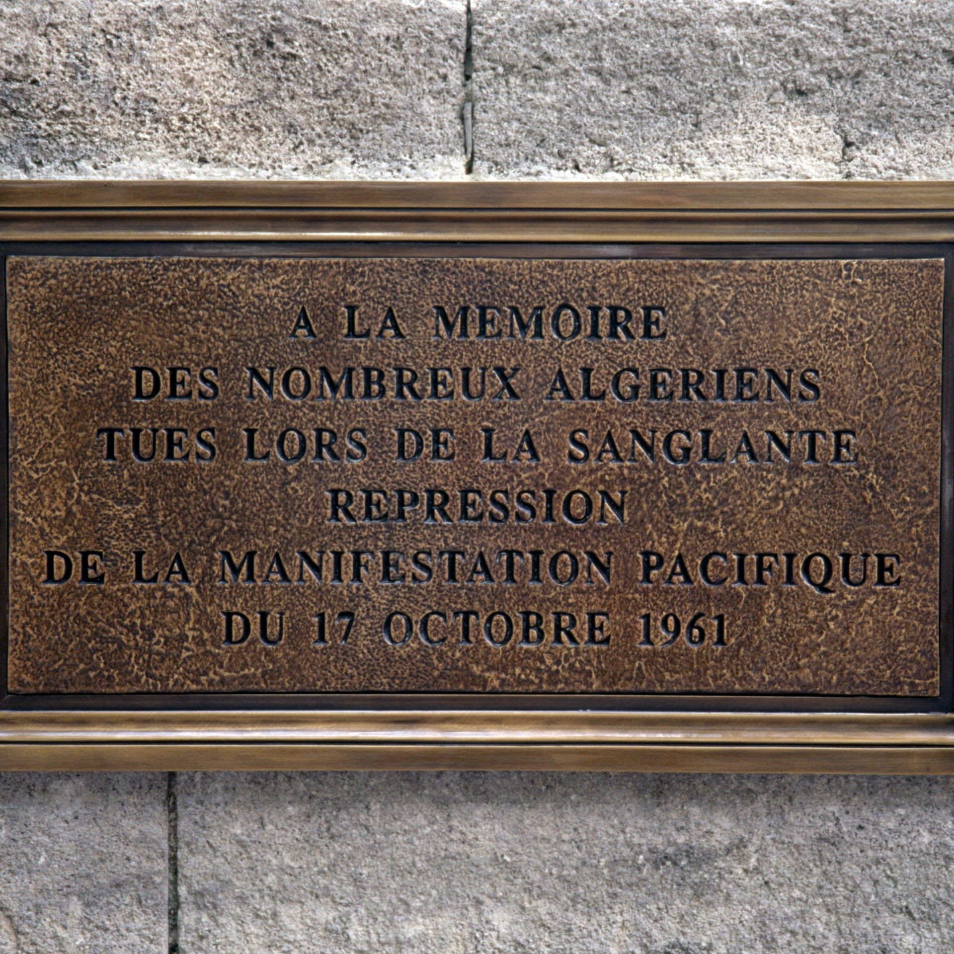 Algerier demonstrieren in Paris | 18.10.1961