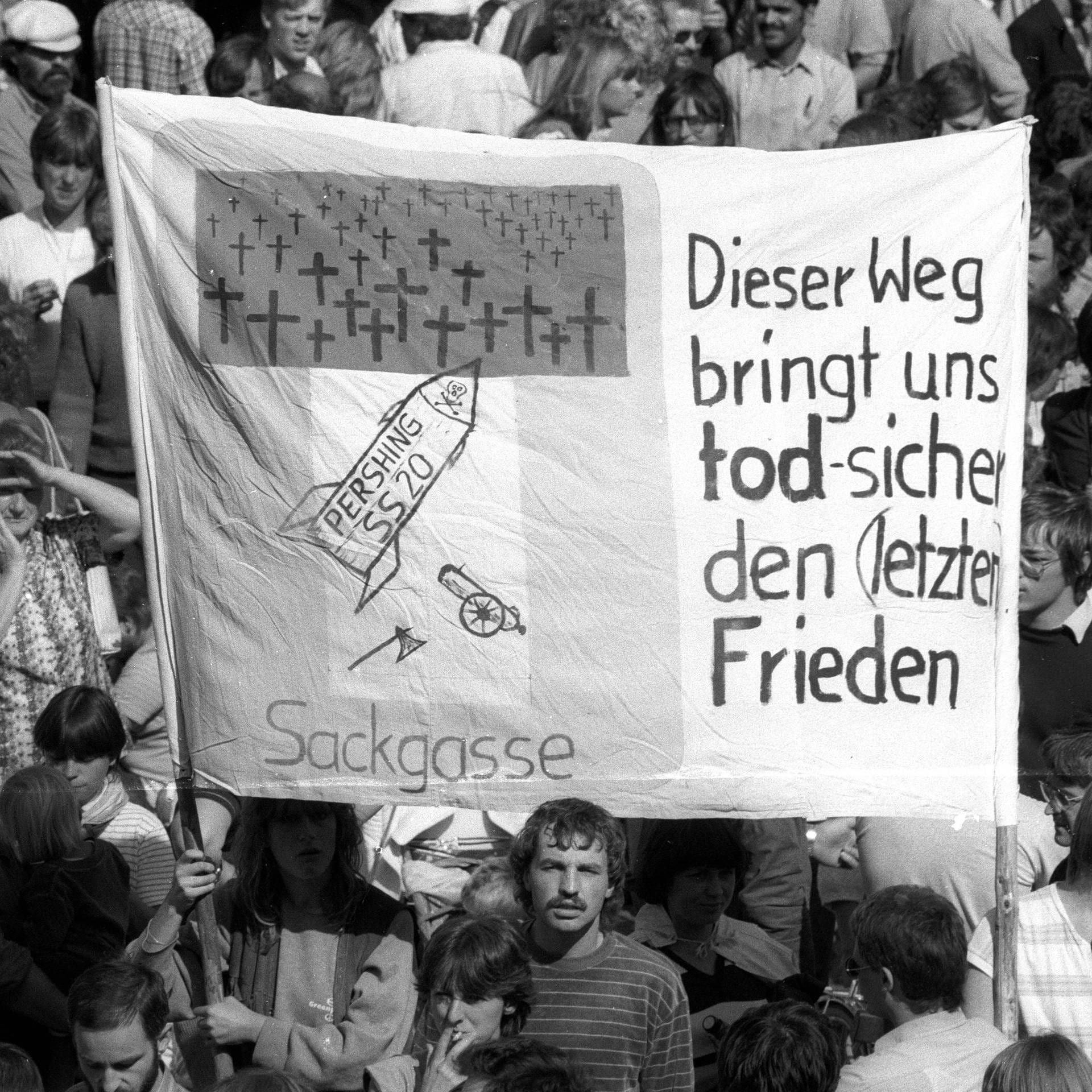 Friedenscamp protestiert in Mutlangen gegen Pershing-Raketen | 1. bis 12.9.1983