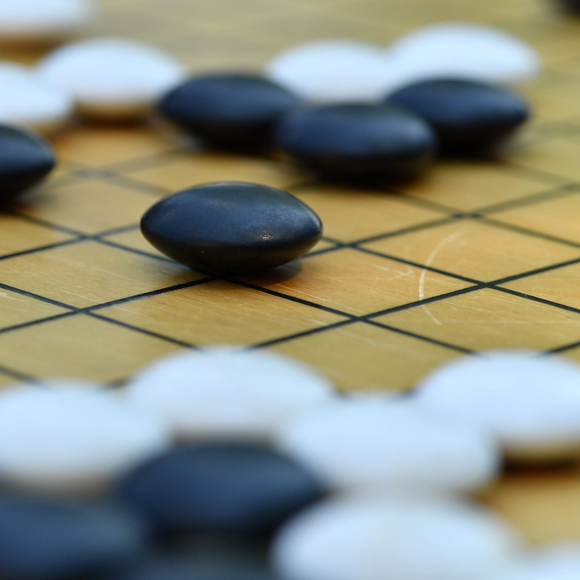 Warum ist das Brettspiel Go für einen Computer viel schwerer als Schach?