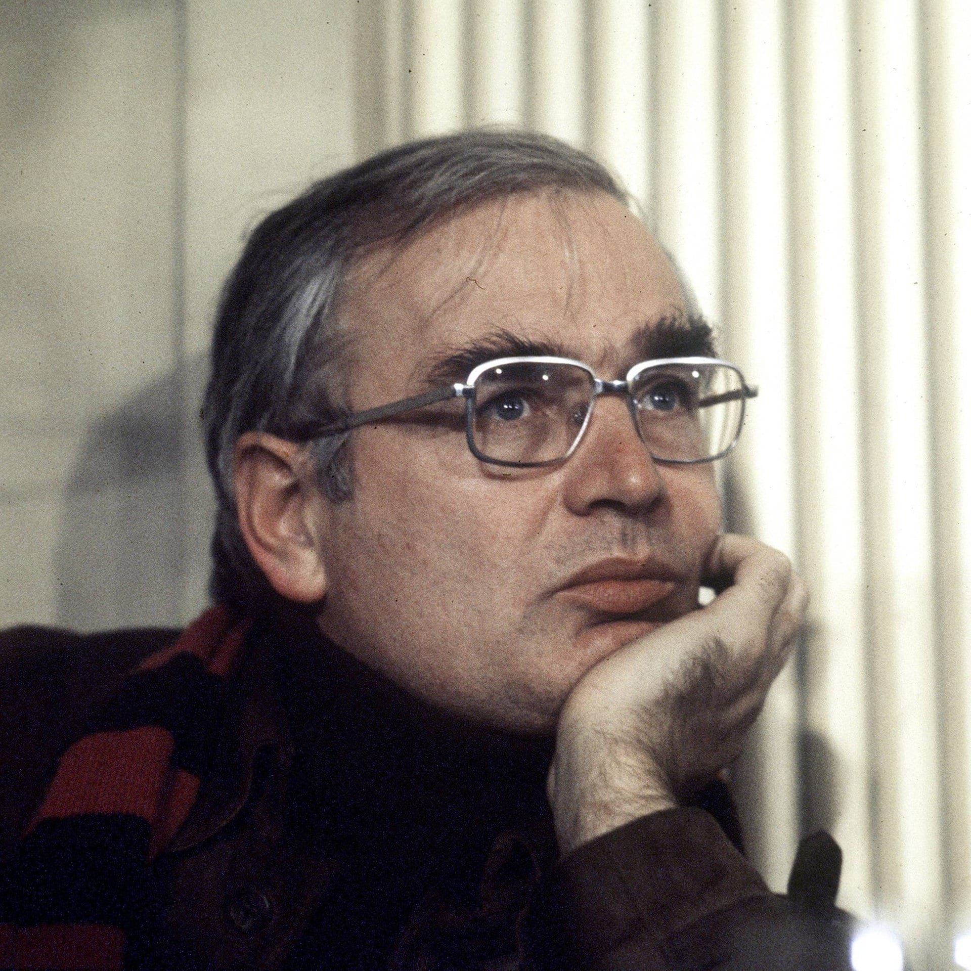 "Sind Sie ein bürgerlicher Autor?" – Martin Walser beantwortet Schülerfragen | 26.4.1974
