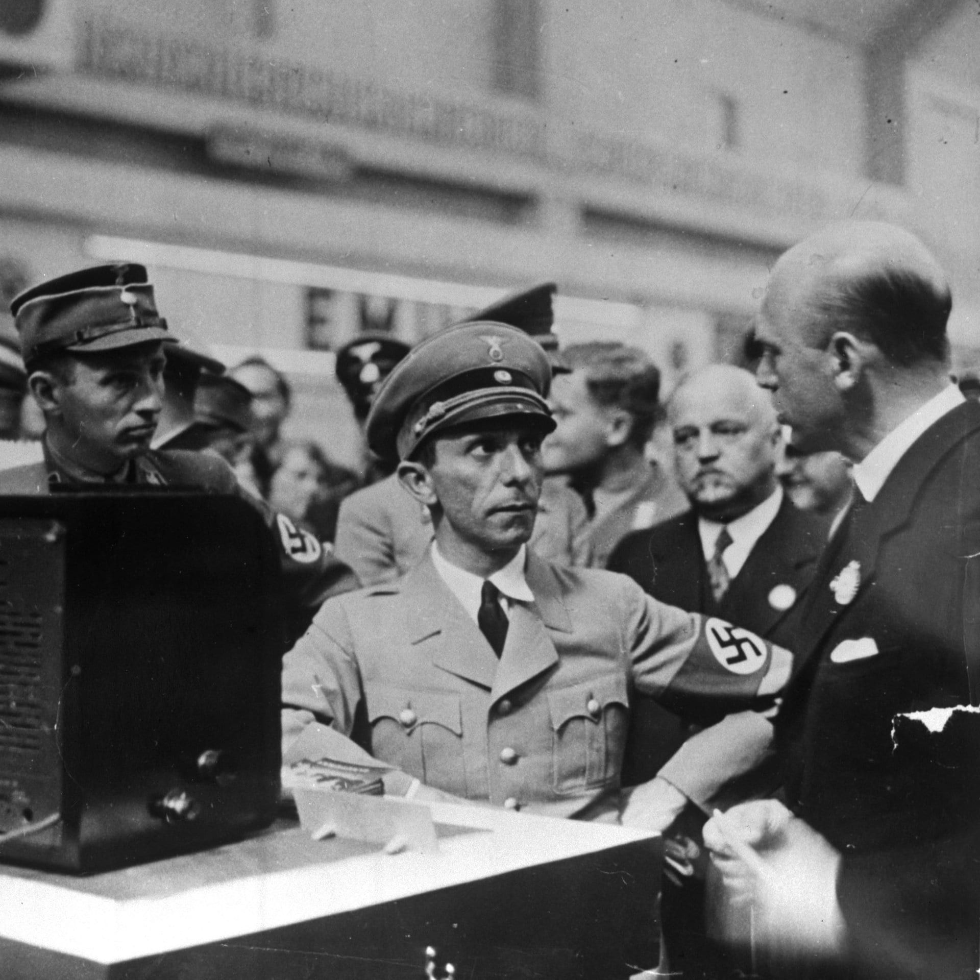 Wie der NS-Rundfunk sein soll – Reichssendeleiter Eugen Hadamovsky | 2.7.1935