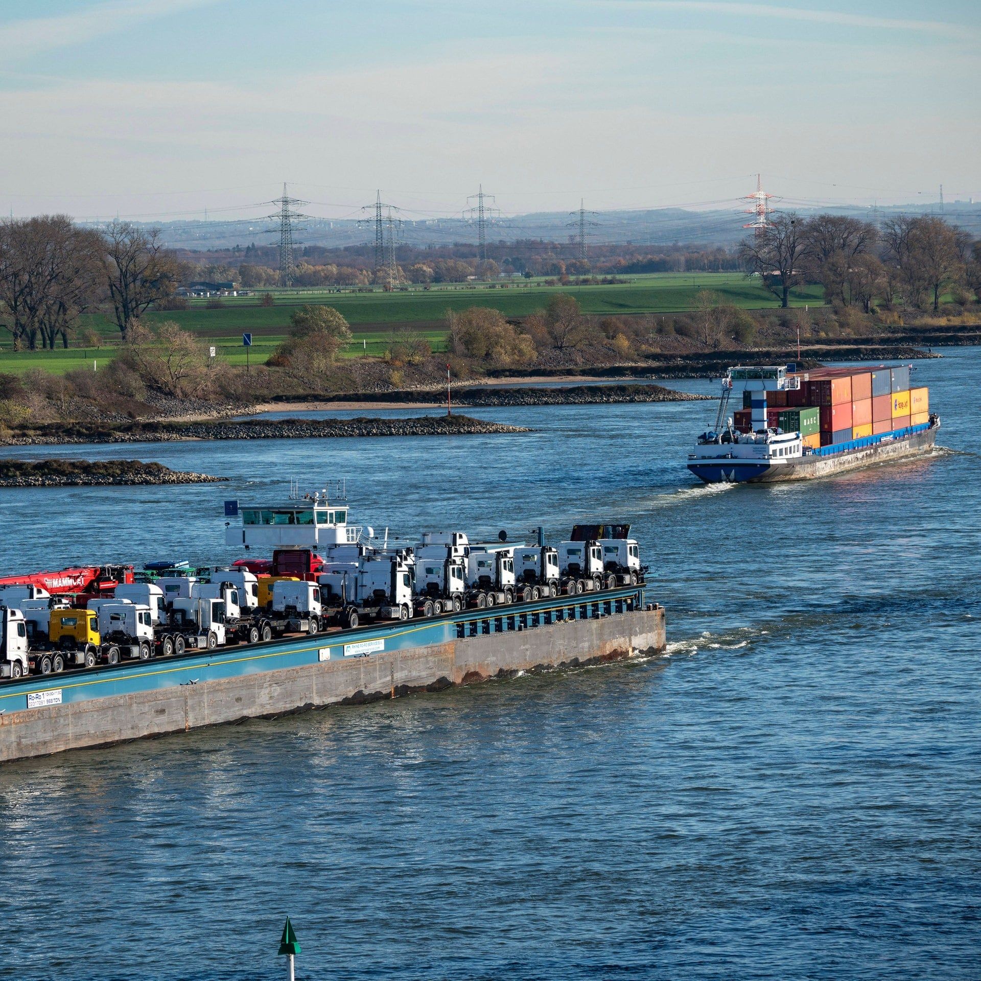 Warum fließen Flüsse wie der Rhein auch in der Ebene schnell?