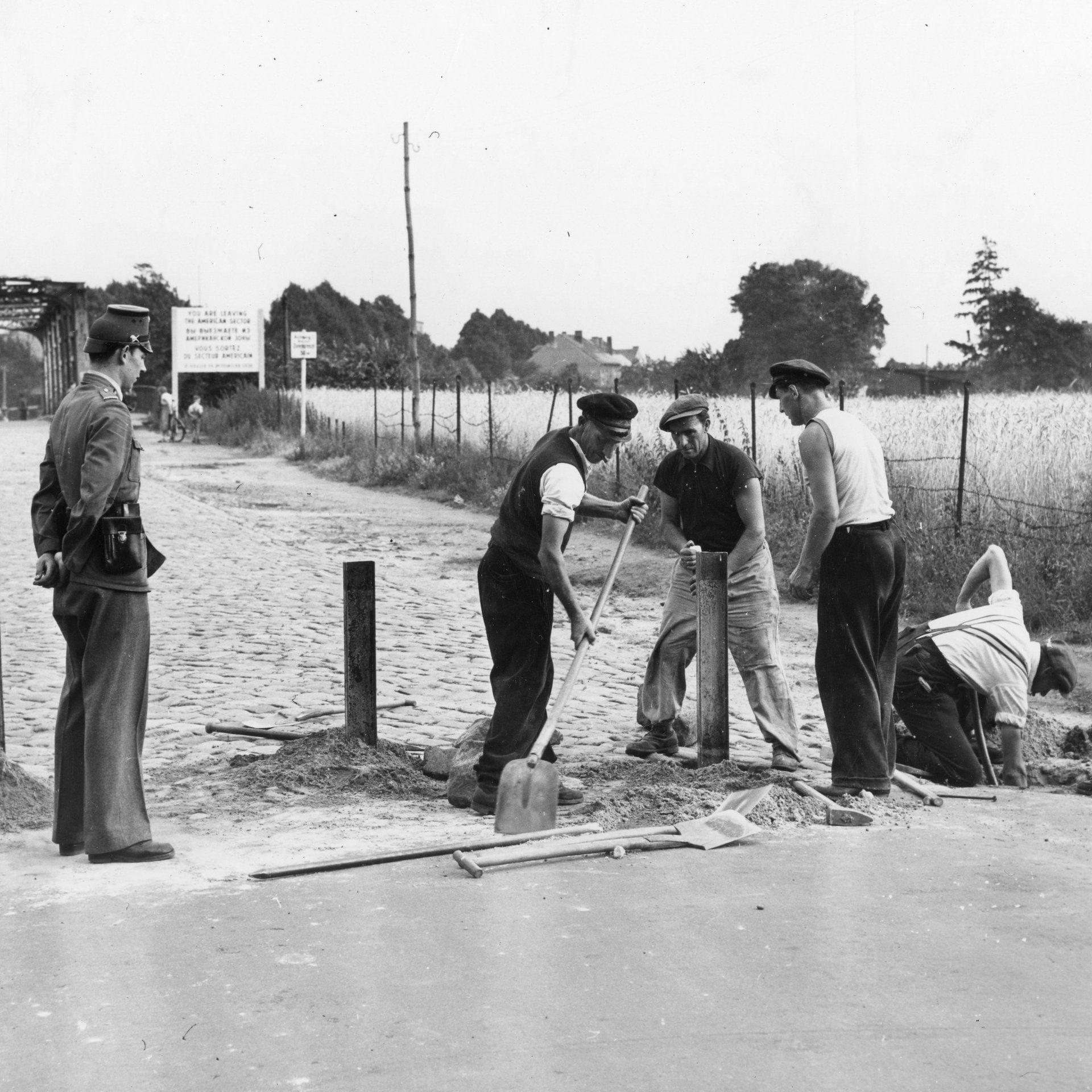 Verstärkter Grenzschutz an der Havel | 16.7.1952 | Entführt nach Ostberlin (7)
