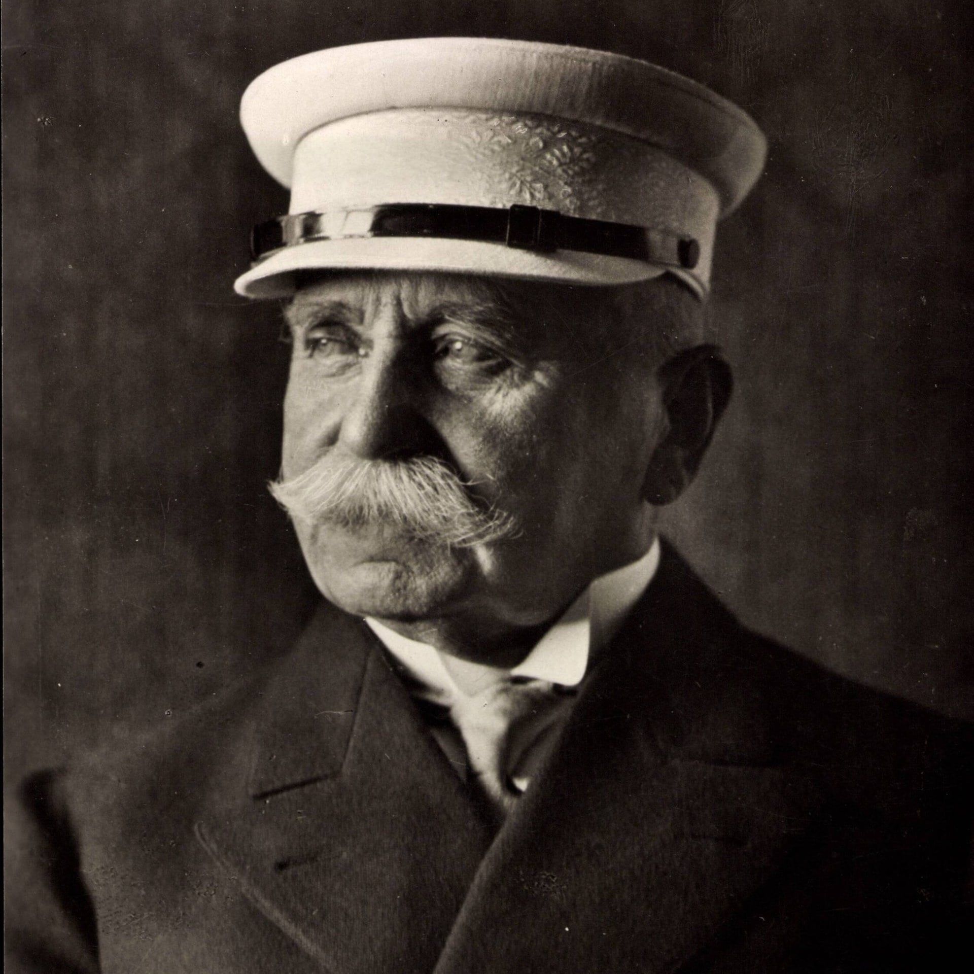Graf Zeppelin über die Zukunft der Luftschiffe | 24.8.1908