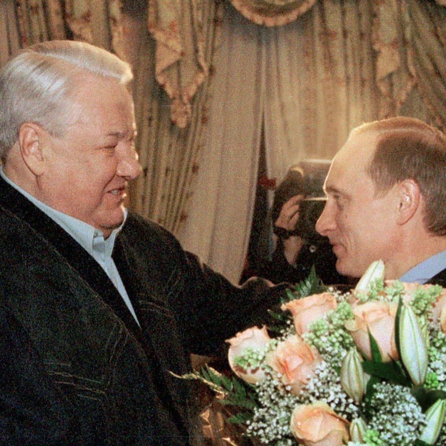 Wladimir Putin – Wie ARD Moskau den frisch gewählten Präsidenten einschätzt | 27.3.2000
