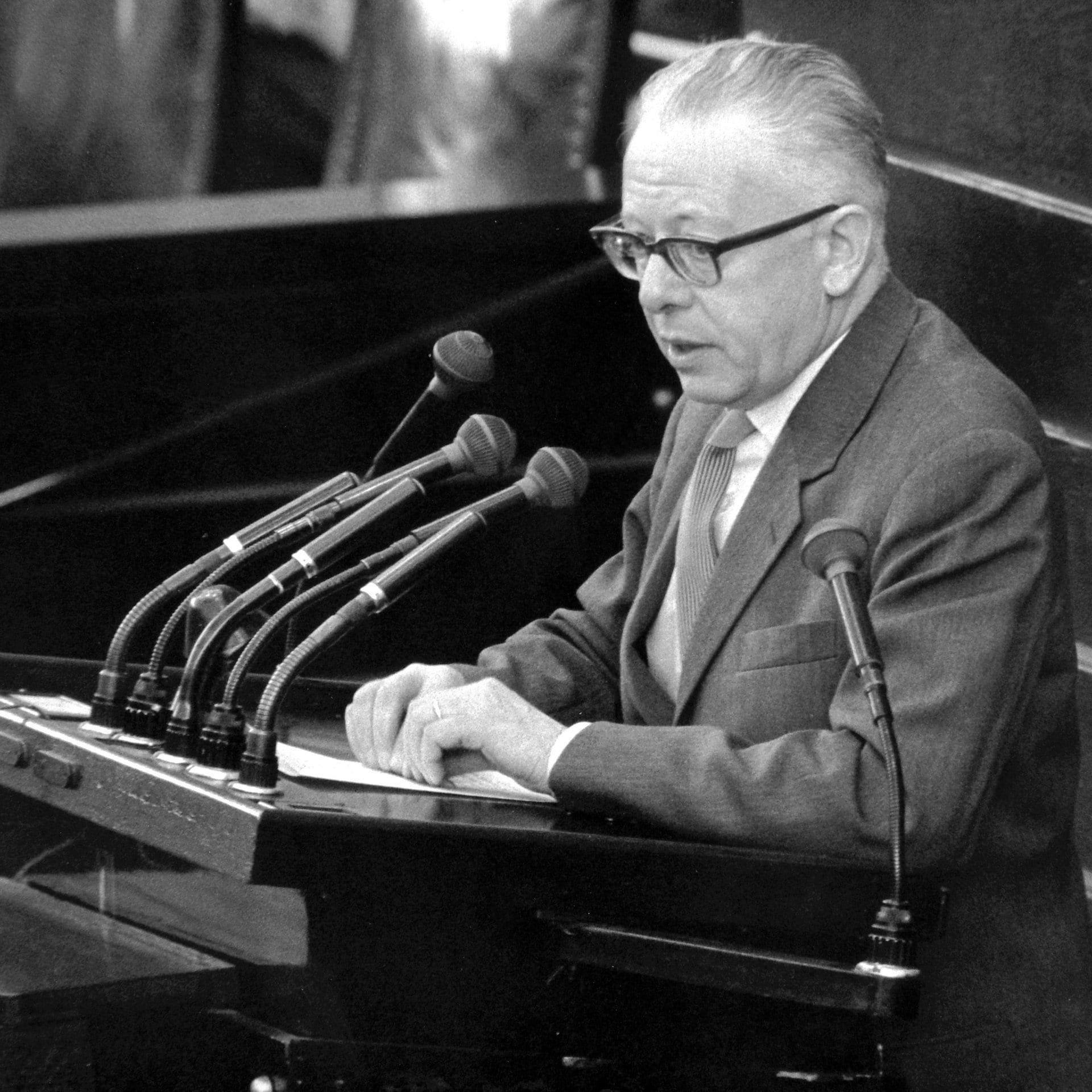 Gustav Heinemann ruft zur Mäßigung auf | 14.4.1968