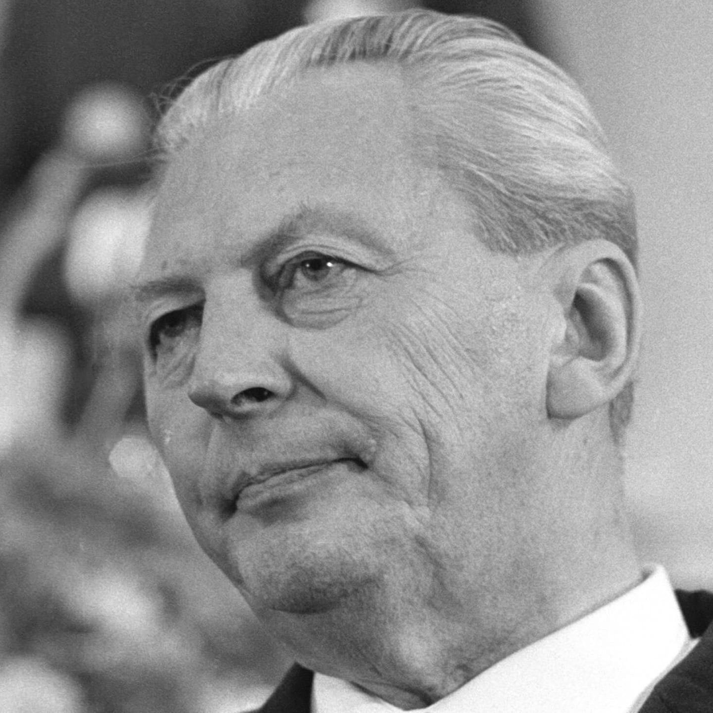 Kanzler Kiesinger verteidigt Notstandsgesetze | 30.5.1968