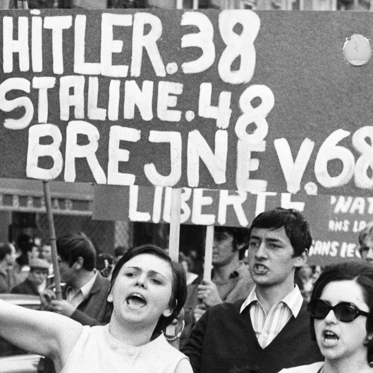 In Prag demonstrieren Tausende gegen Besetzung | 22.8.1968