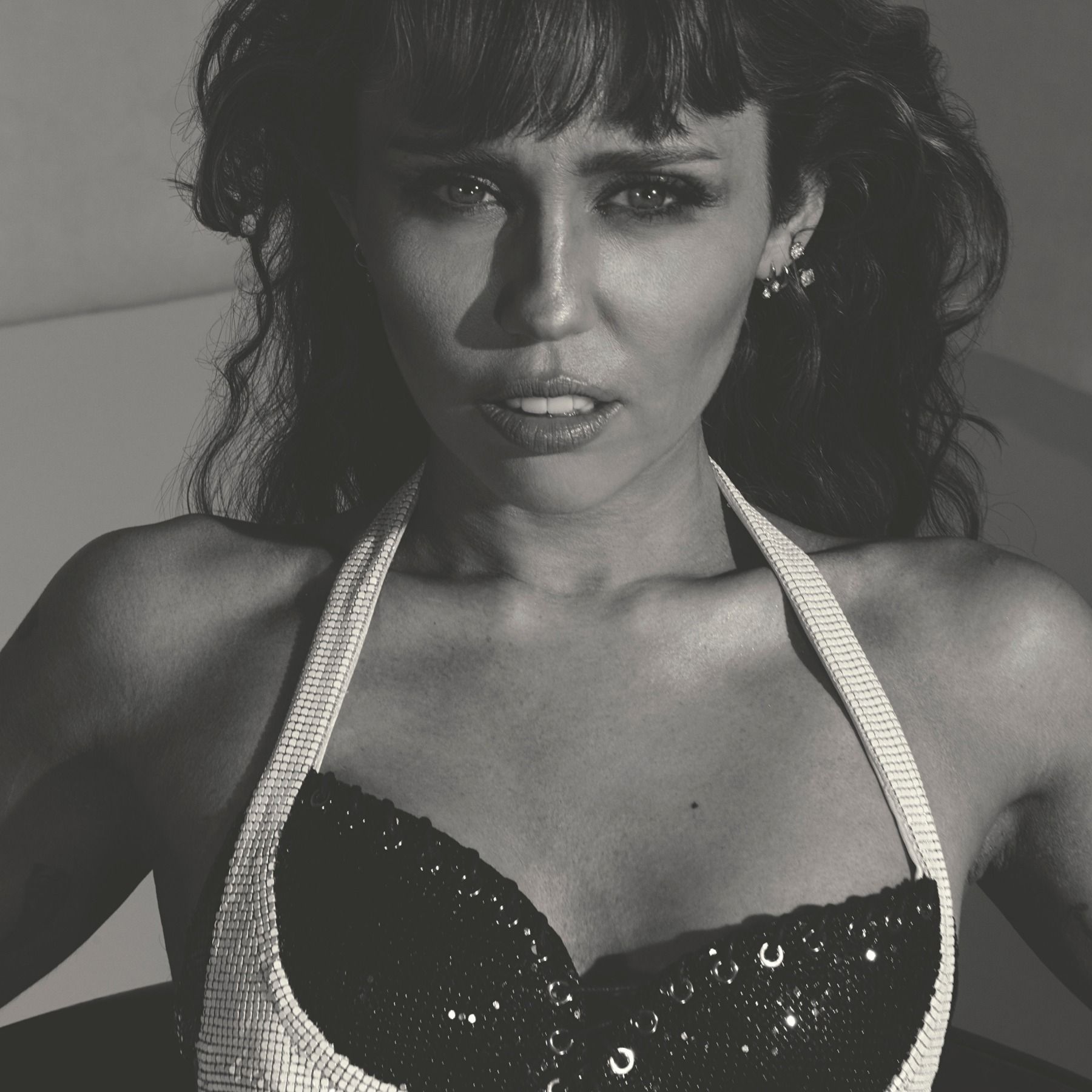 'The Interview': Miley Cyrus Told Us to Ask Her Anything
