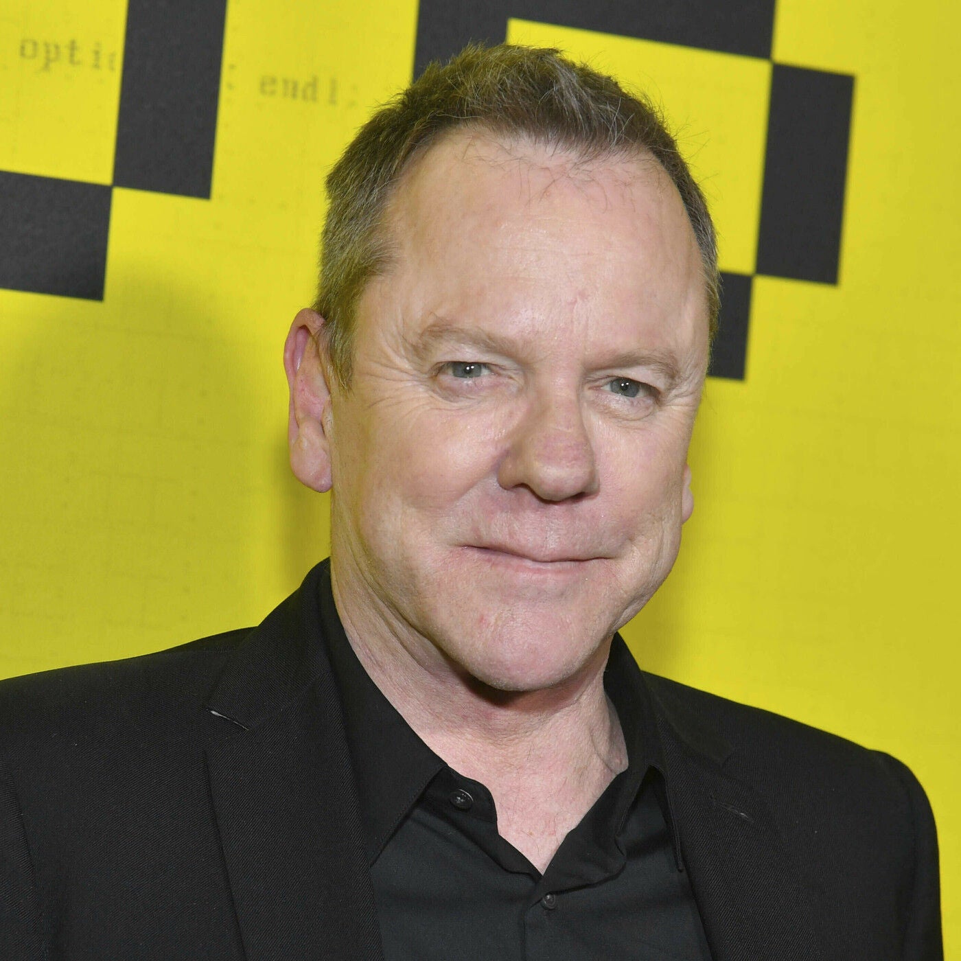 Neue Thriller-Crime-Serie: Kiefer Sutherland gefangen im "Rabbit Hole"