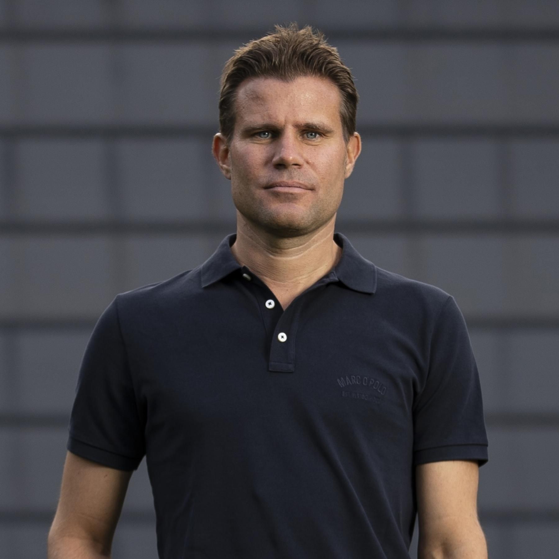 Felix Brych, Weltschiedsrichter: Jurist mit Trillerpfeife