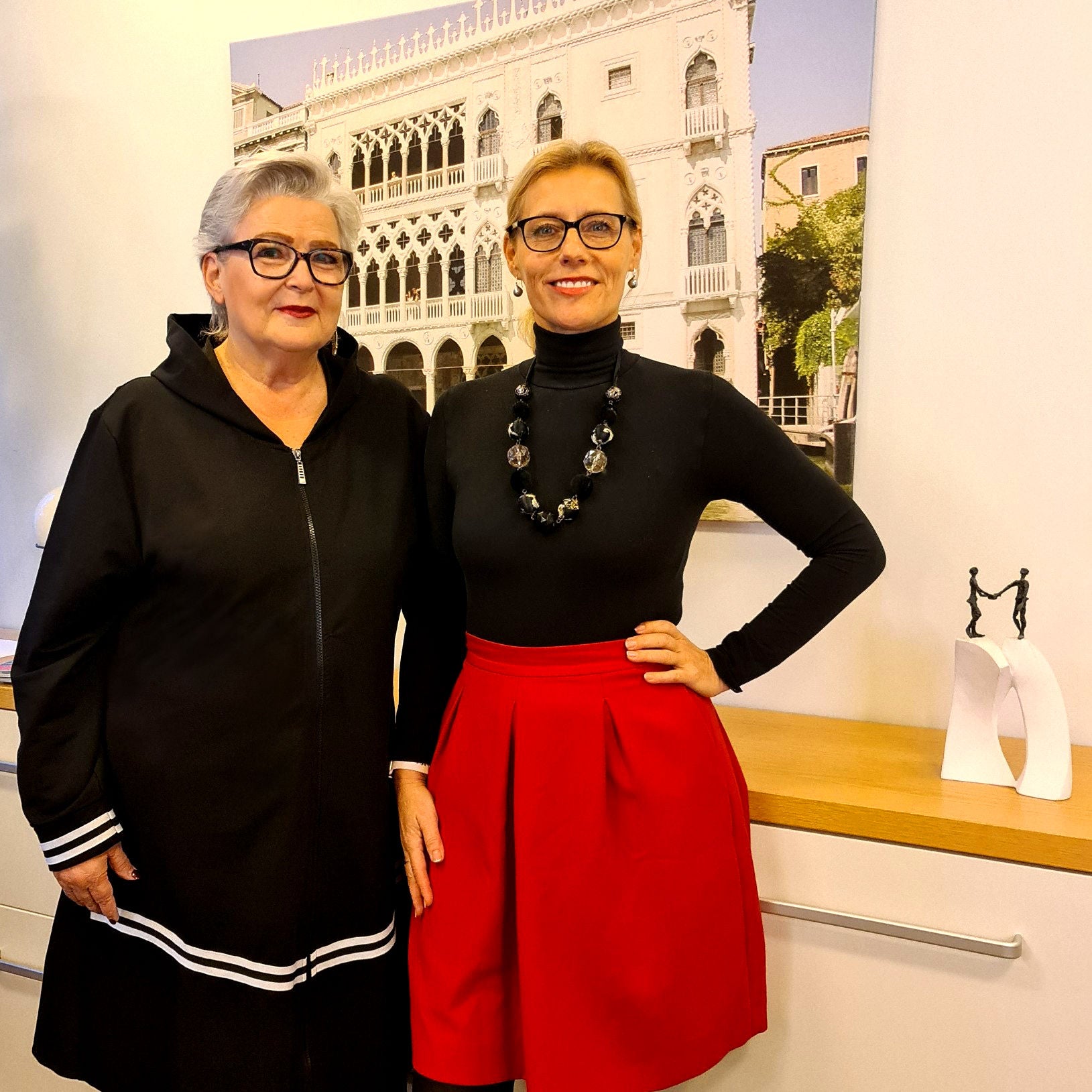 Schwarz hören: Petra Schwarz im Gespräch mit Simone Storch über Leben und Tod