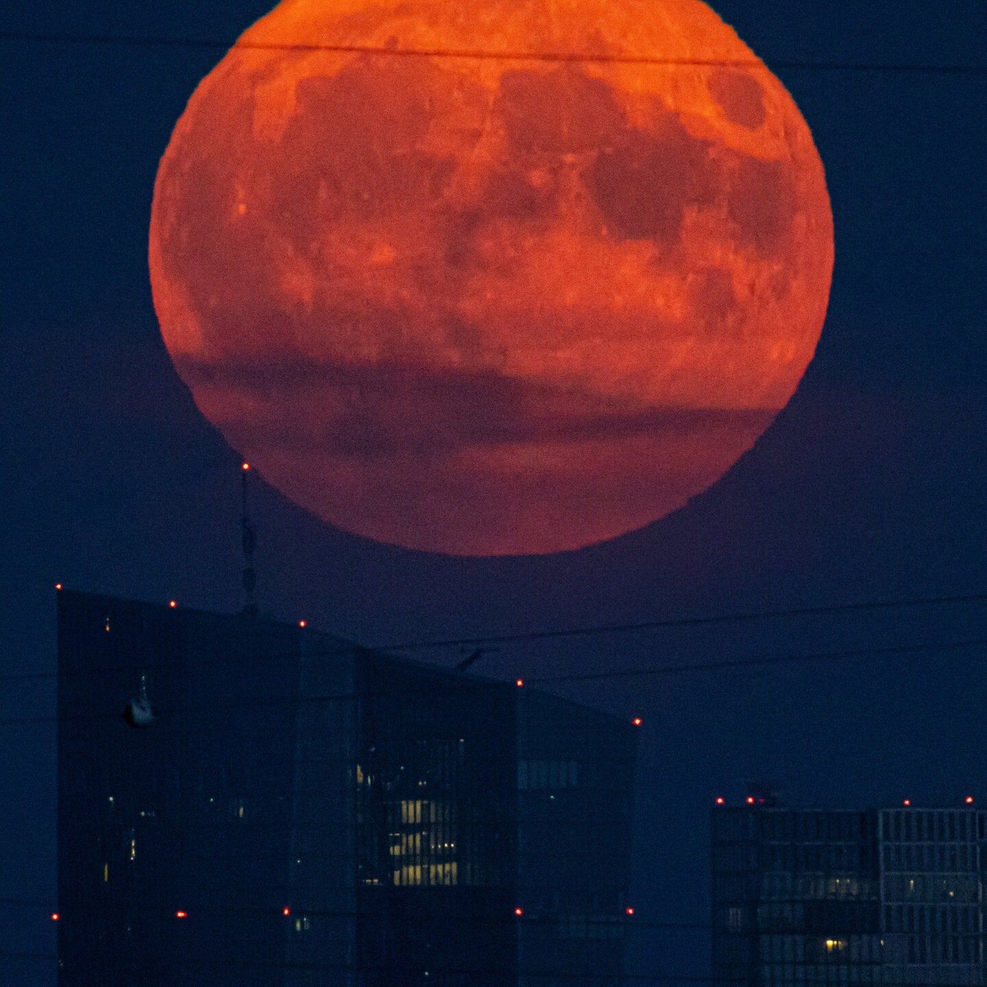 Erdbeermond-Song