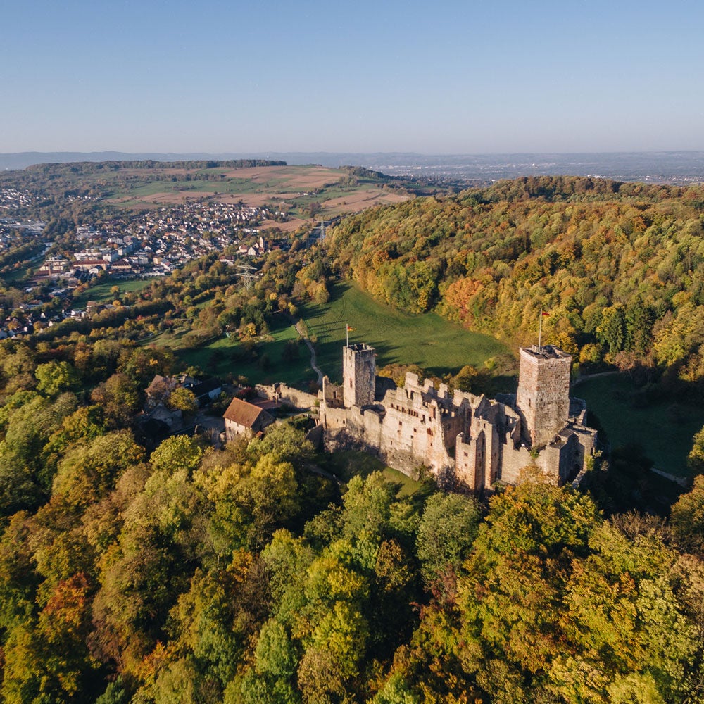 Burgenwanderungen und Crashkurs Alemannisch