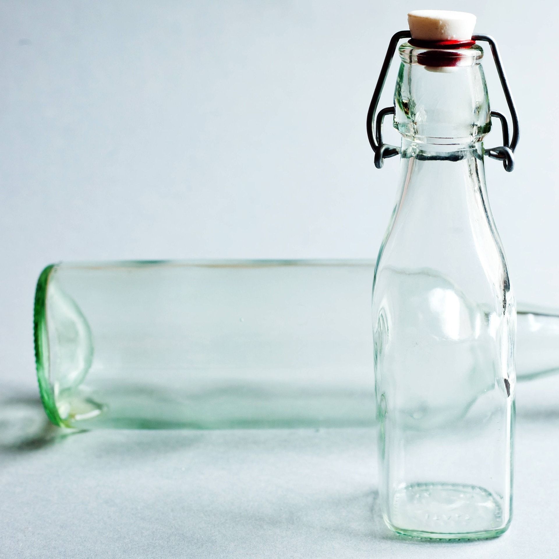 Warum sind Glasflaschen am unteren Rand geriffelt?