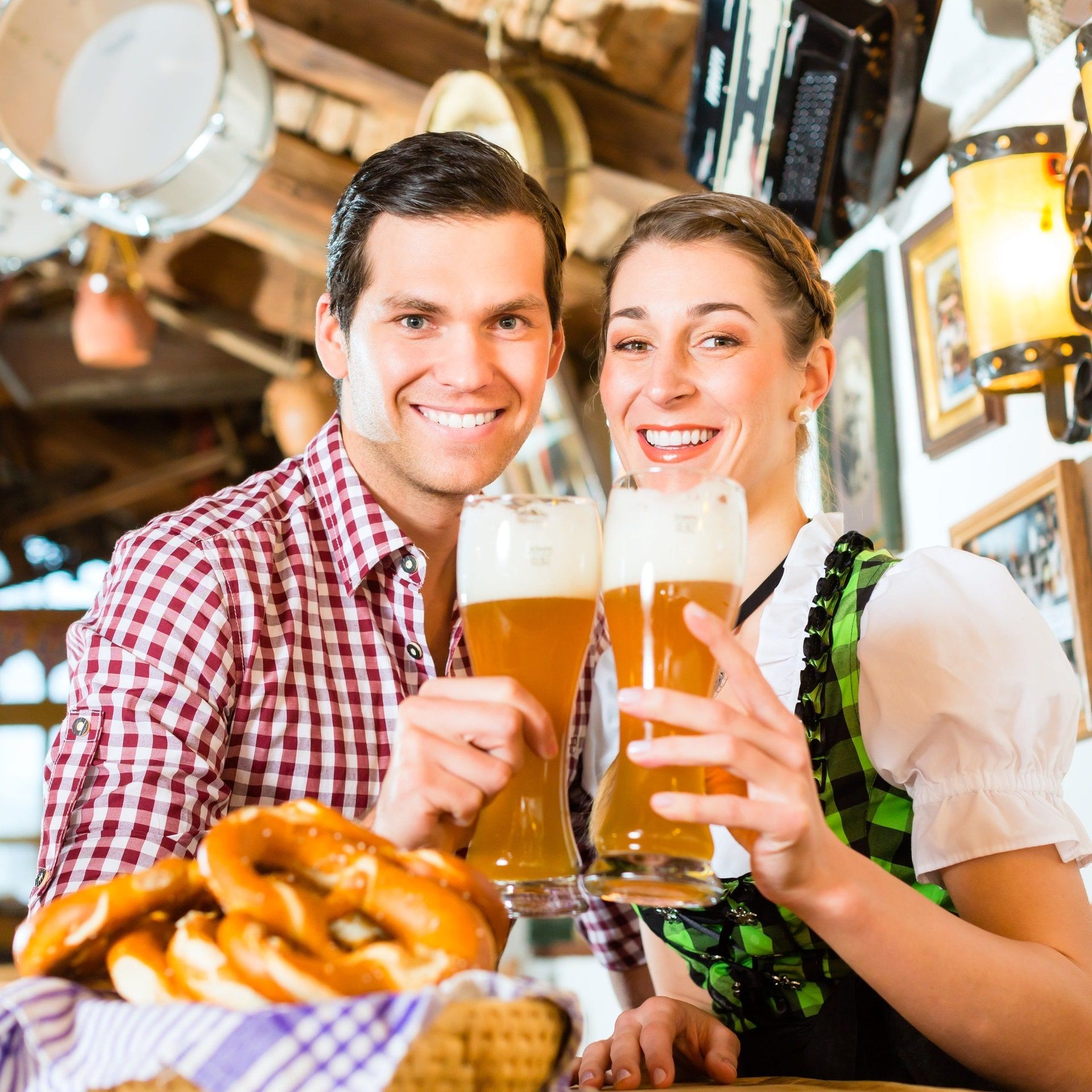 Warum trinken Männer viel mehr Bier als Frauen?