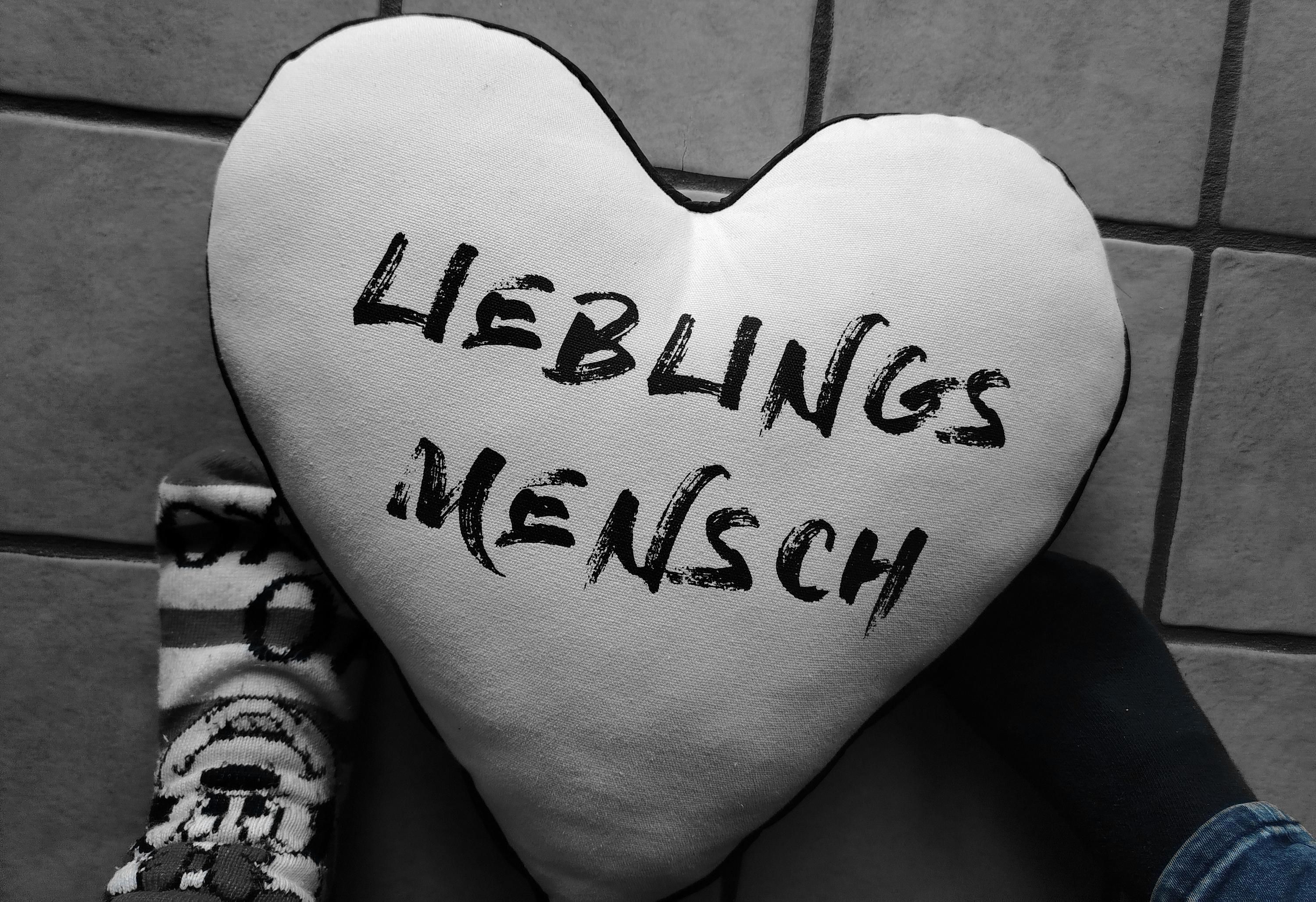 Der Unschuldige wird befragt