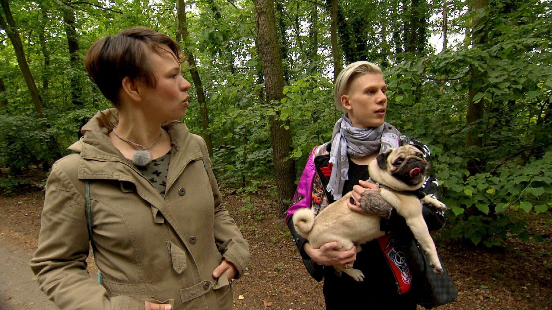 "Pascha" vs. "Nana" und "Mojo"