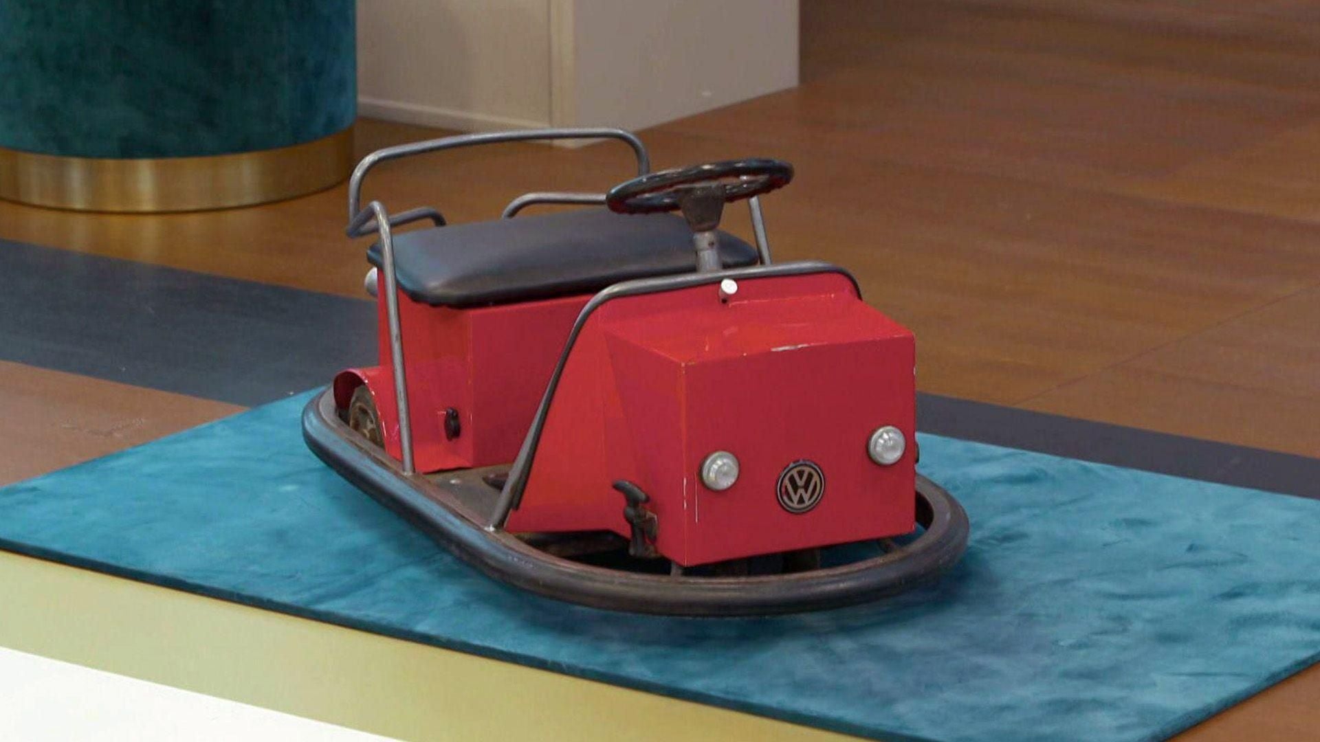 Gruen Watch Company Armbanduhr / Kinder-Autoscooter / Rechenmaschine