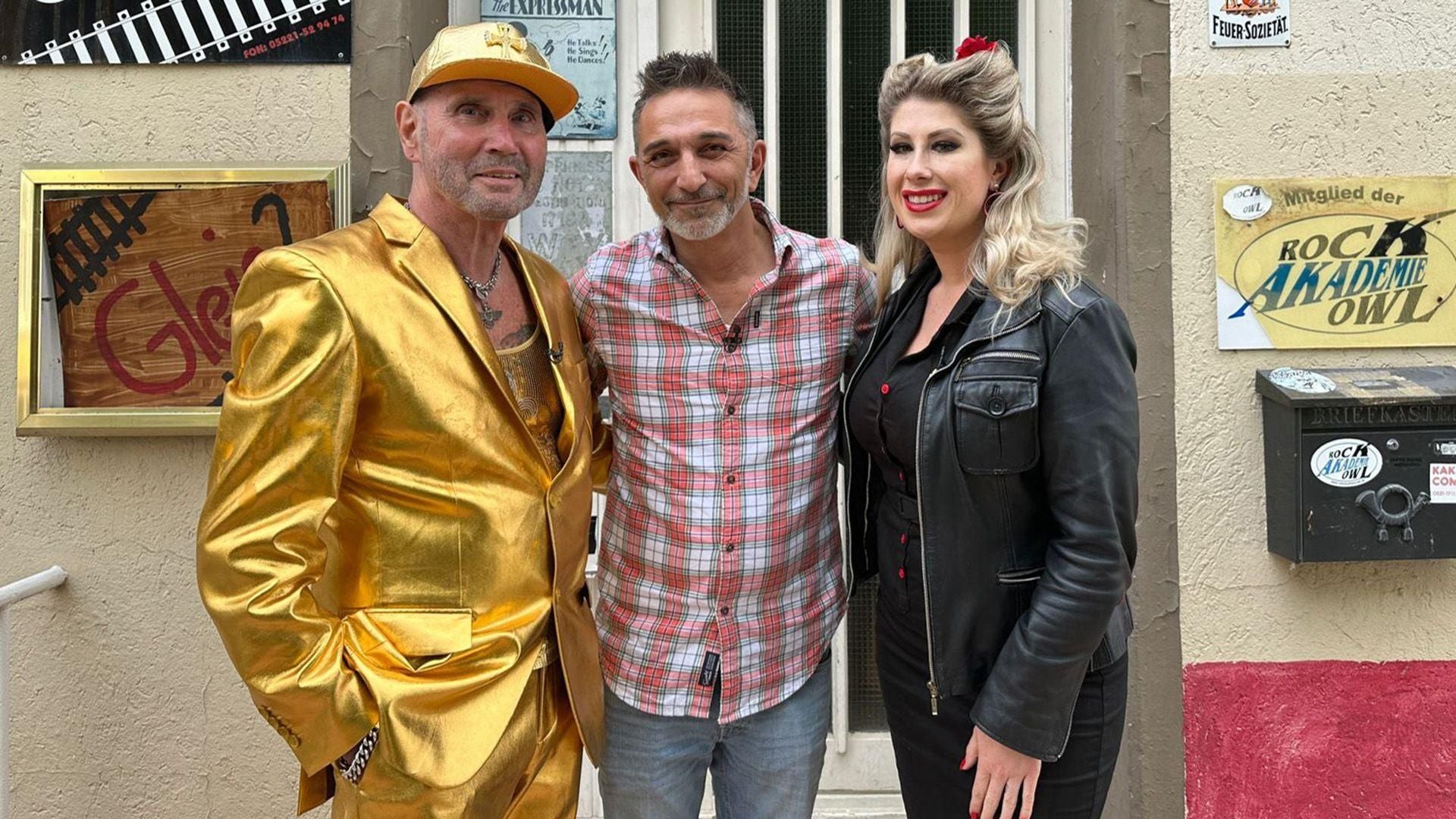 Otto bei Stephanie, Claudia und Viola