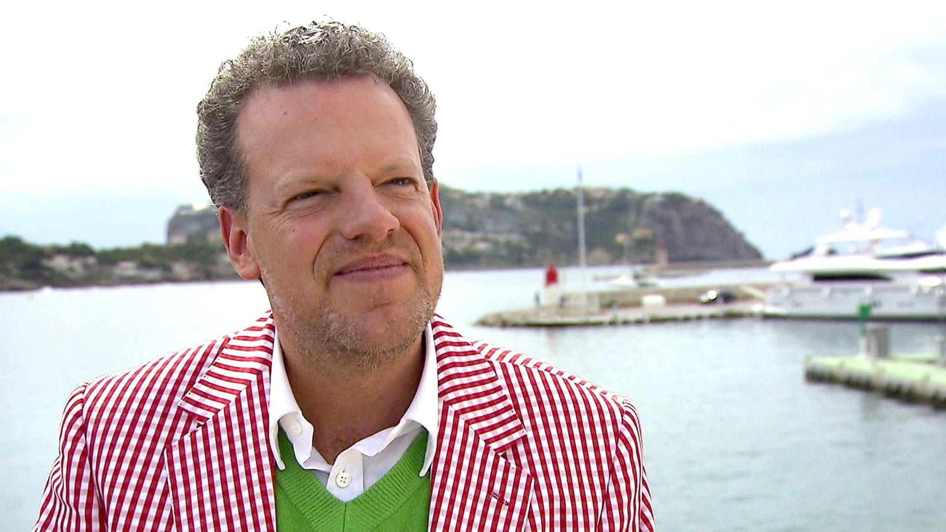 Pianist möchte auf Yacht wohnen