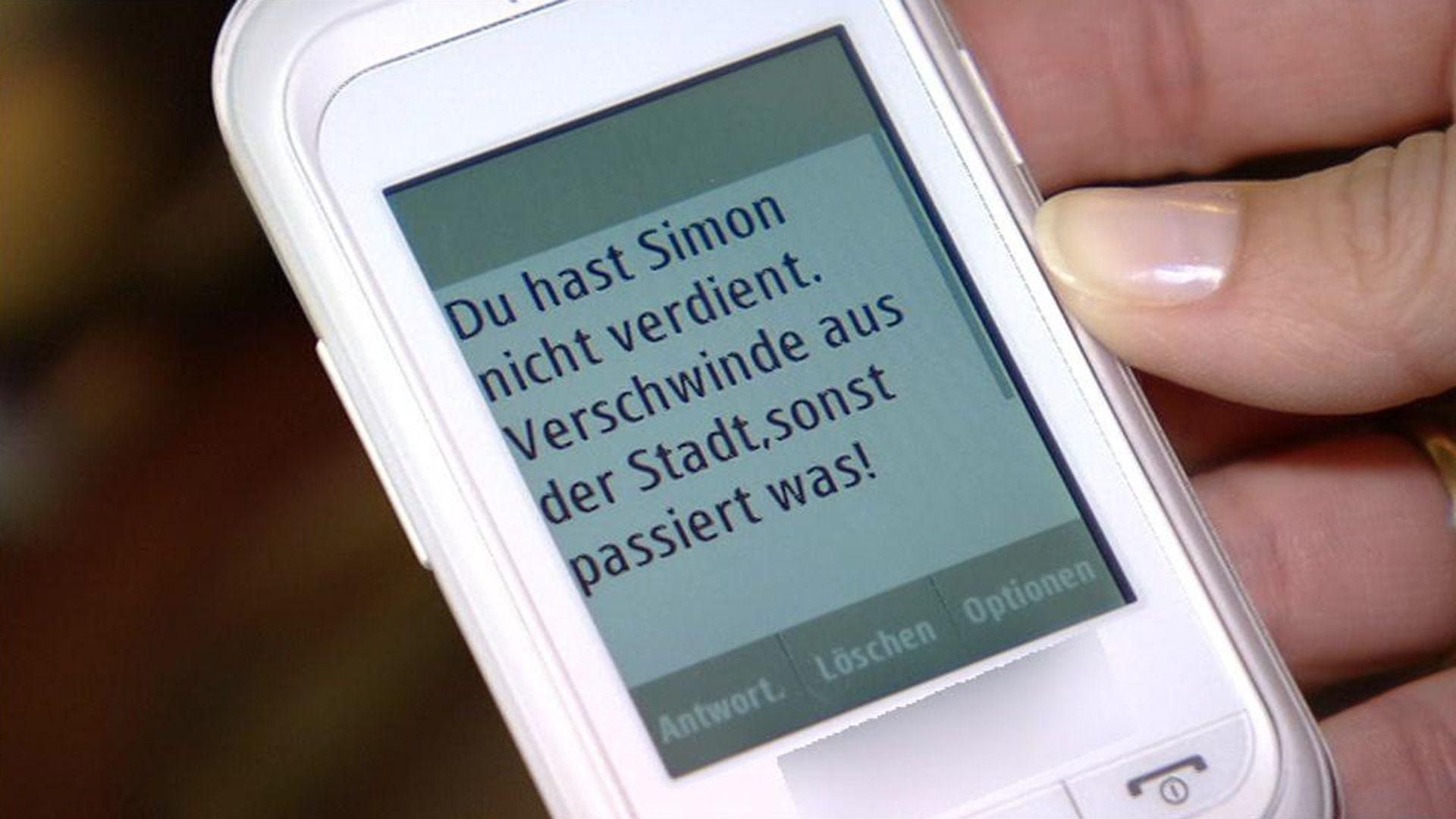 Ehefrau wird von Unbekanntem terrorisiert
