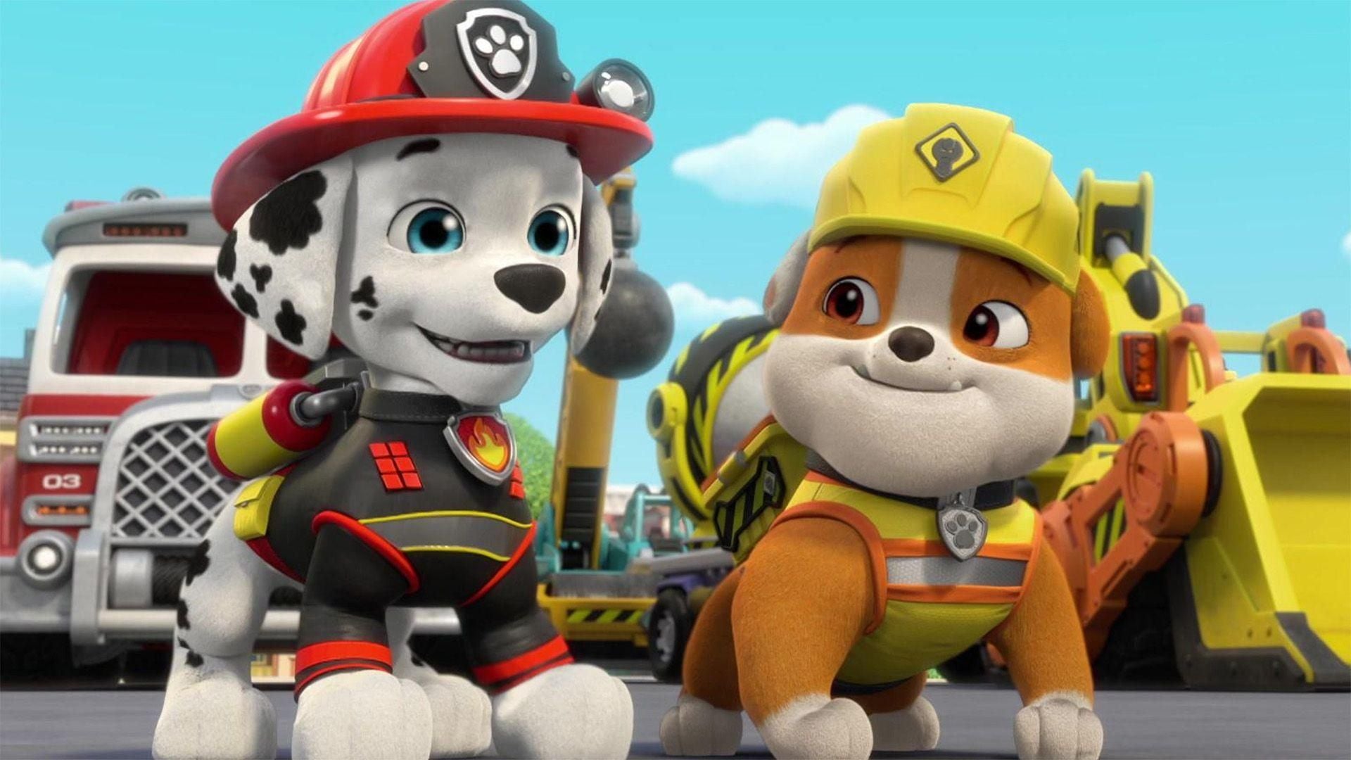 Die Crew und Marshall bauen eine Feuerwache