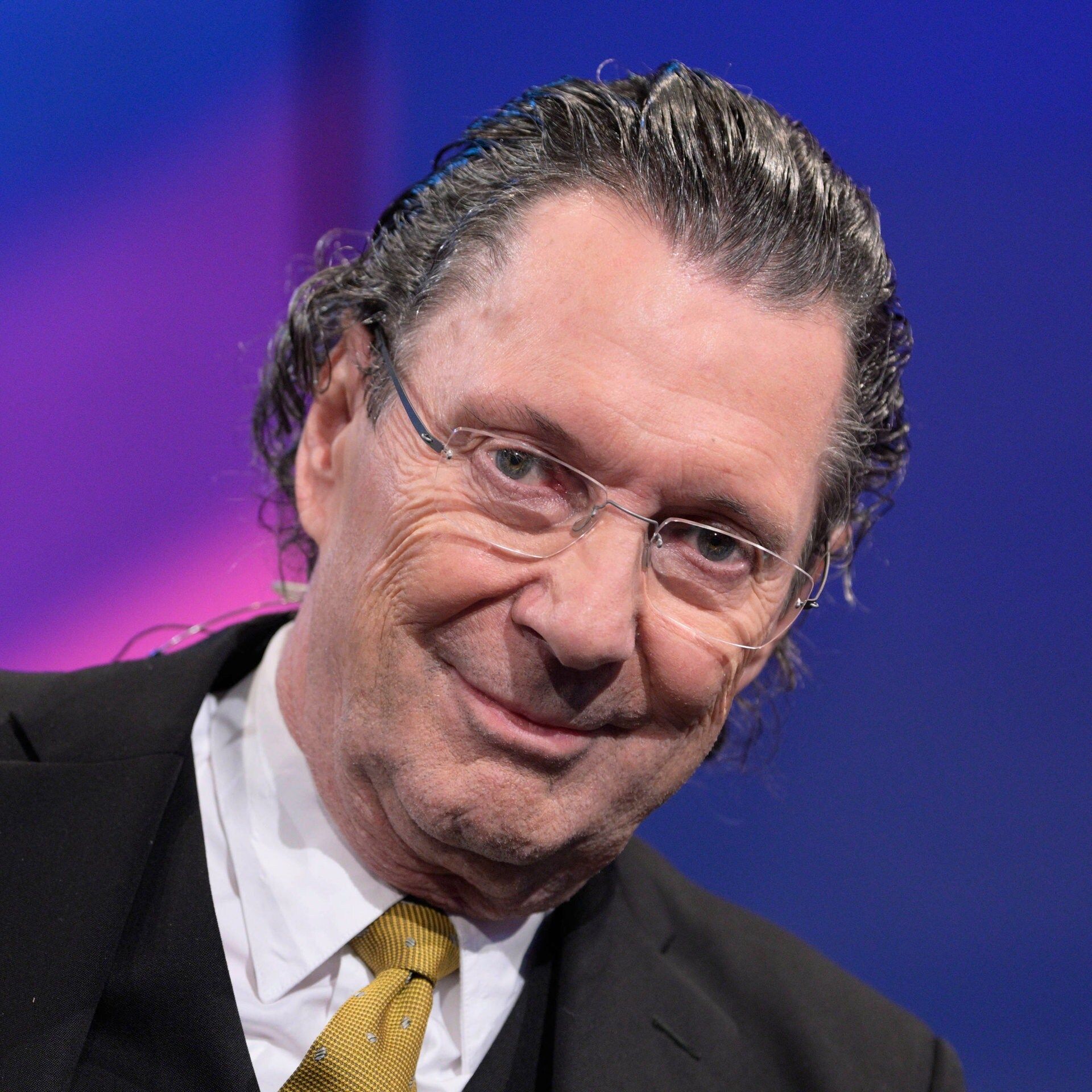 „Wut und Liebe“ – Martin Suters neuer Roman | Buchkritik