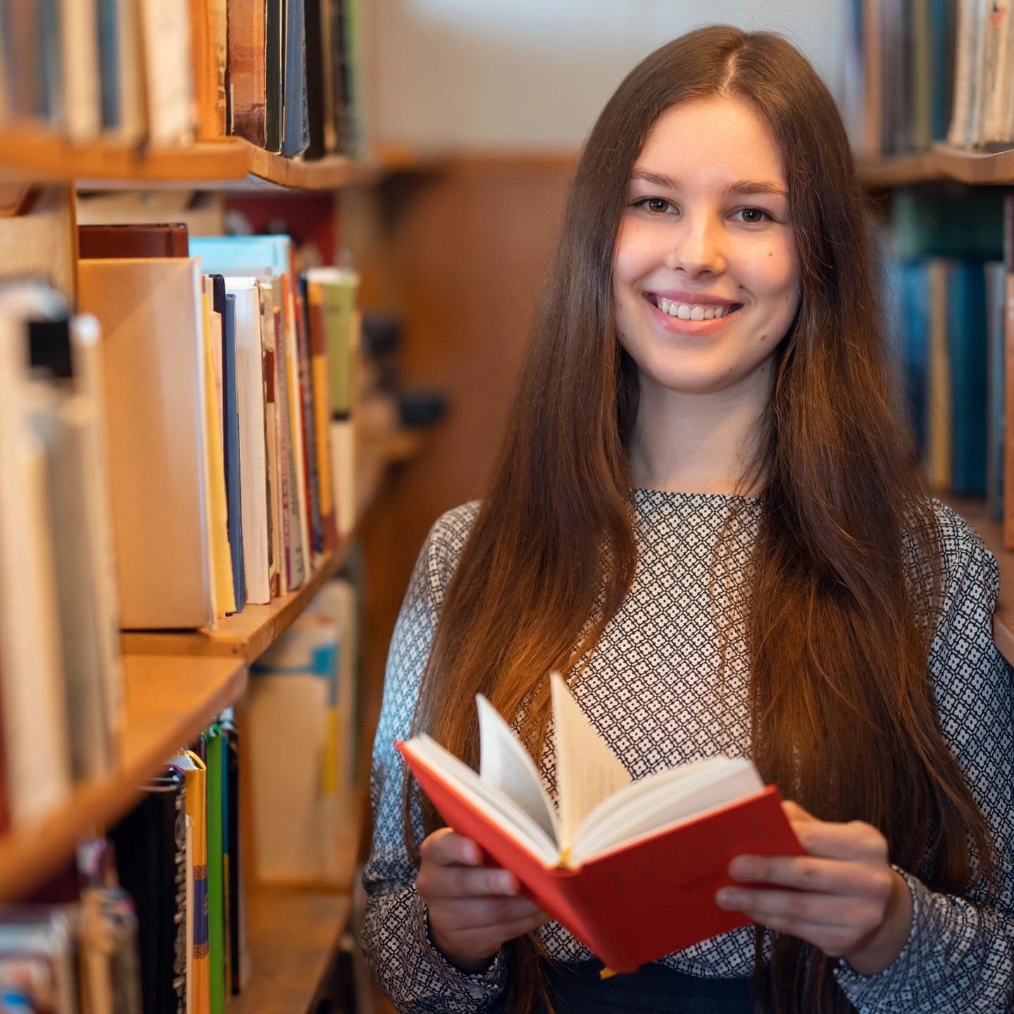 Mit neuen Büchern von Tanja Kinkel, Gaea Schoeters, Adam Shatz, Nikolas Jaspert, Clarice Lispector und Johanna Haberer