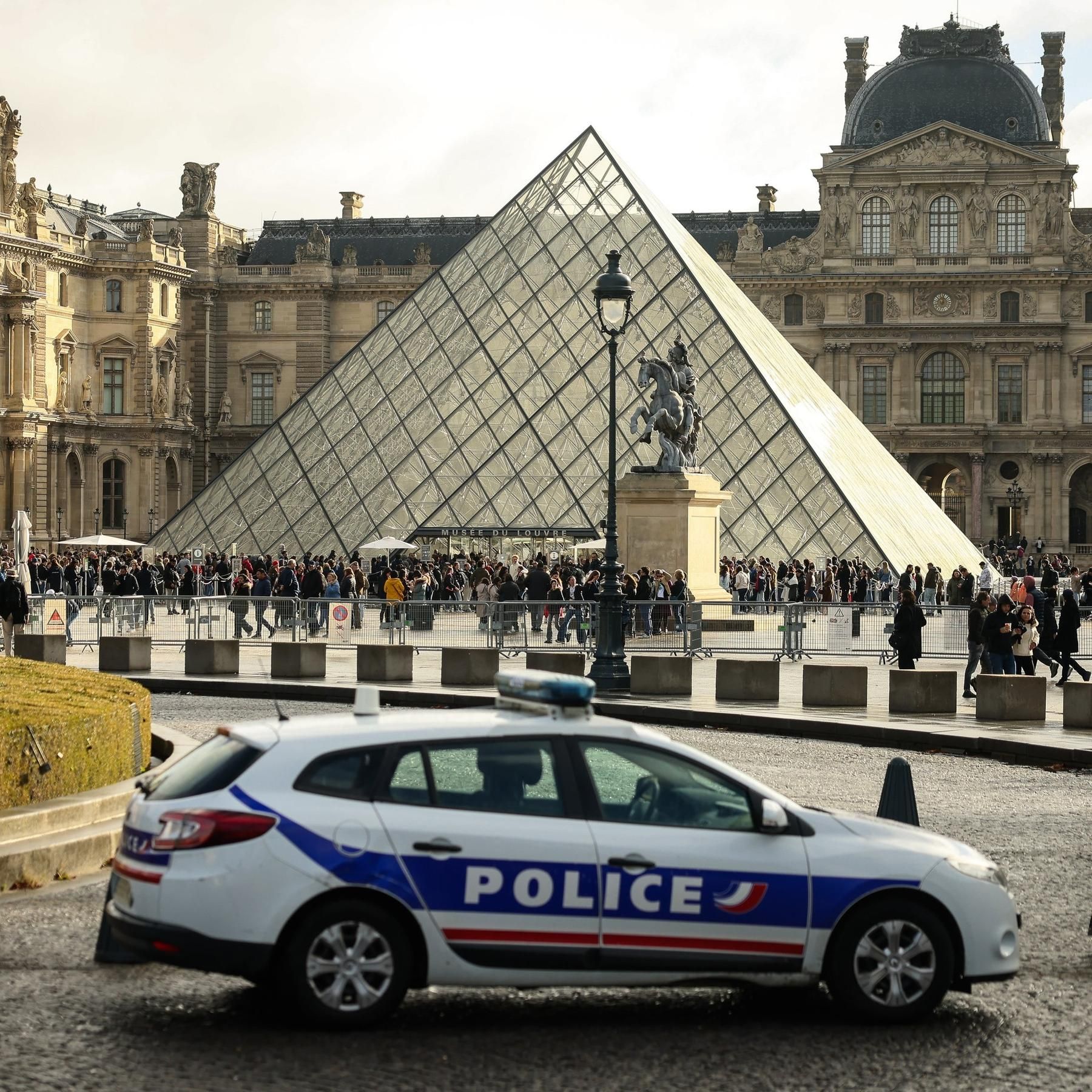 Nach Louvre-Diebstahl: Zwei Tatverdächtige festgenommen