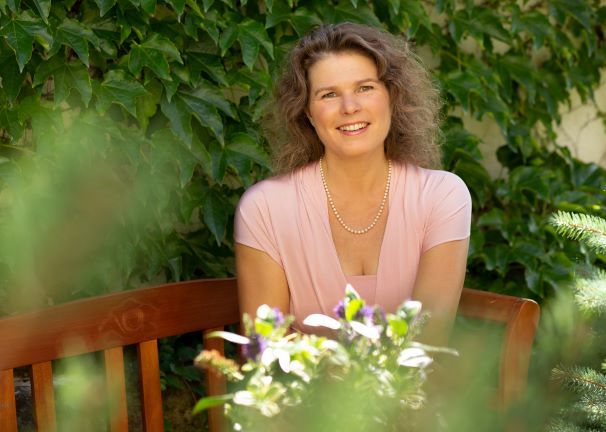 Trauerreden: Empathisch und kraftvoll. Sylvia Puchstein #779