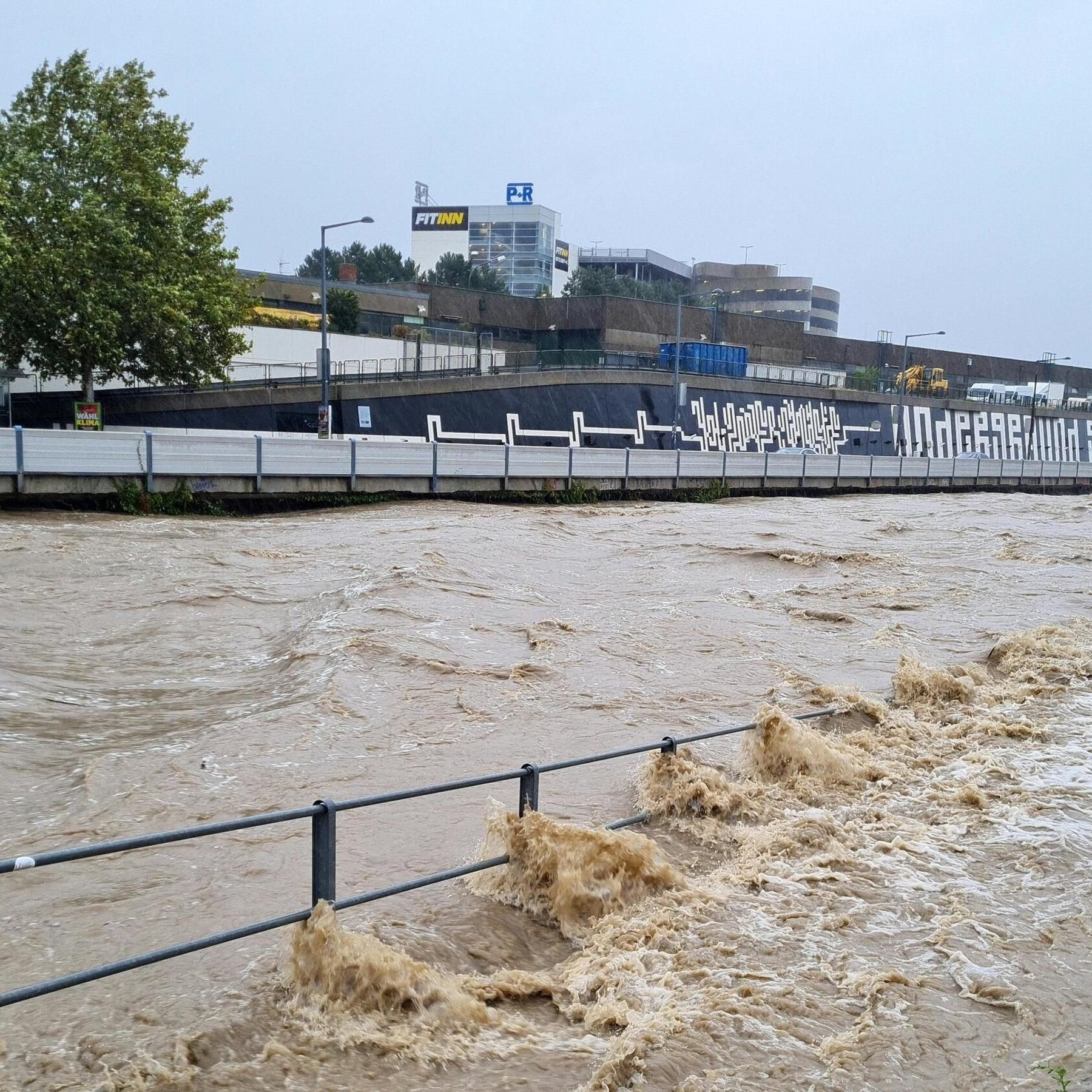 Hochwasserlage ist weiter angespannt