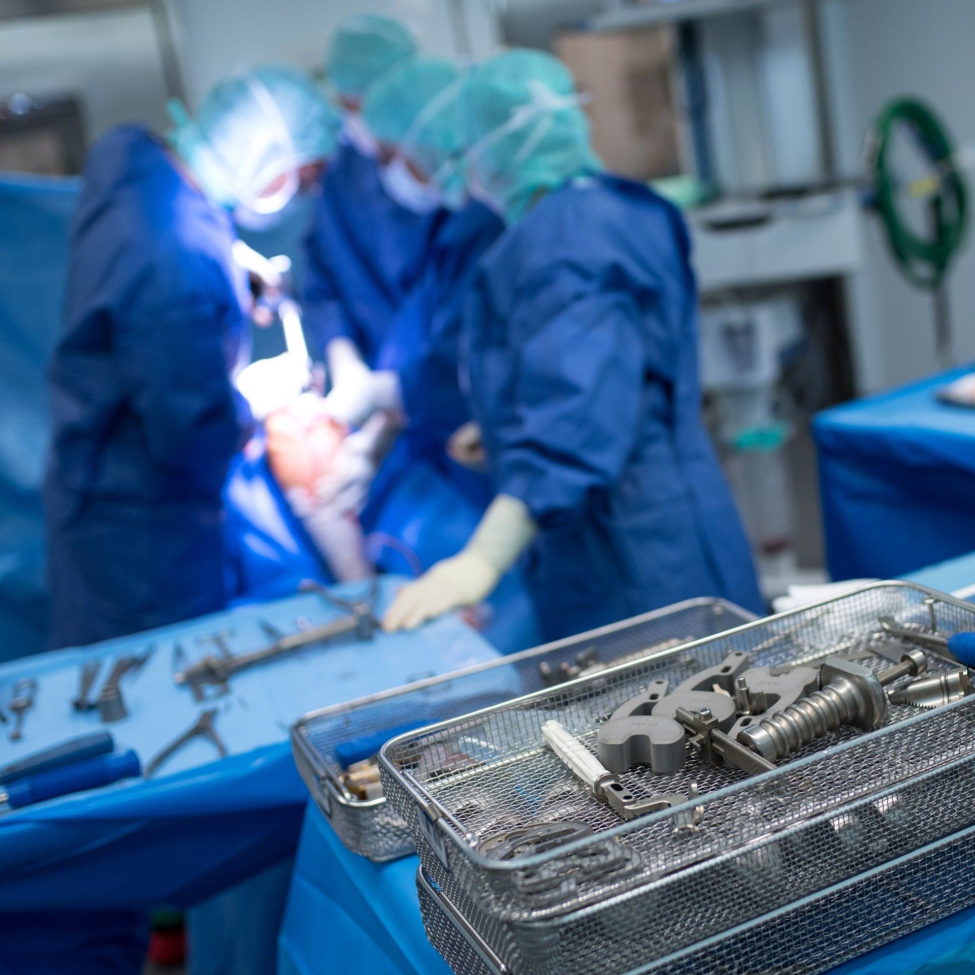 Wann ist bei Arthrose eine OP nötig?