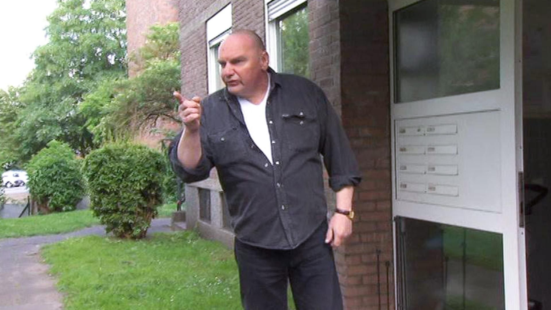 Rabiater Stiefvater bringt 21-Jährige zum Verzweifeln