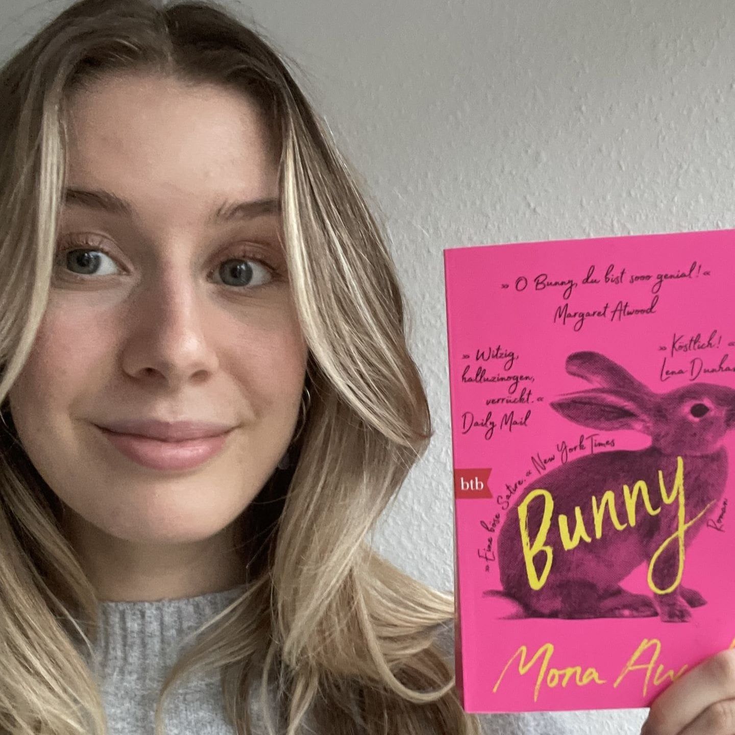 Mona Awad – Bunny