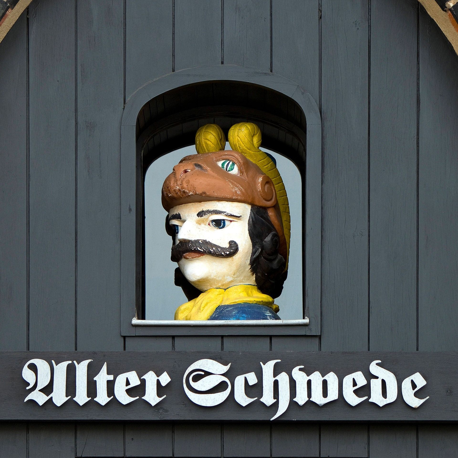 Woher kommt der Ausdruck "alter Schwede"?
