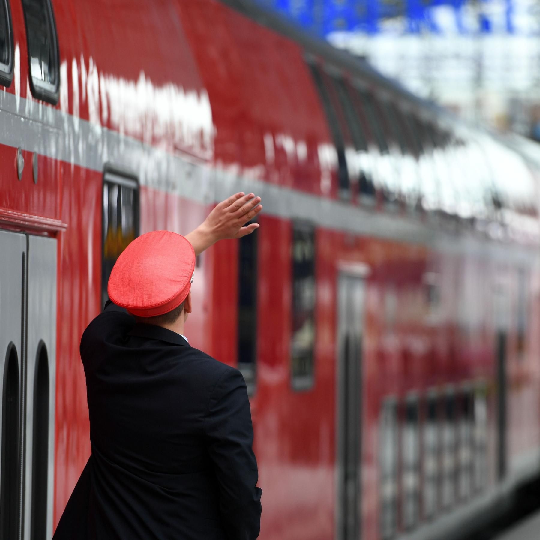 Neuer Bahn-Tarifvertrag: Die GDL lässt die Muskeln spielen