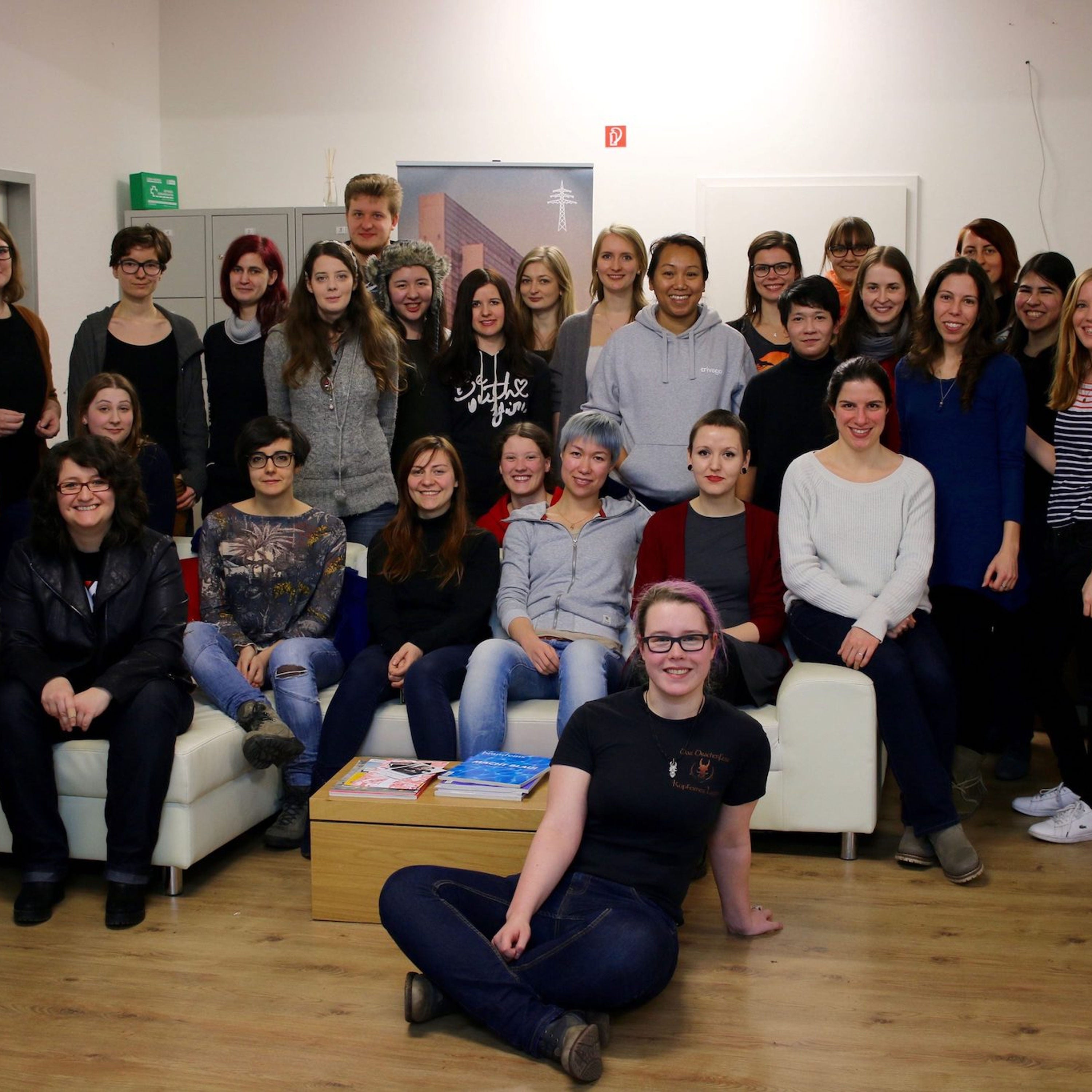 IM2144: Interview #FemDevsMeetup