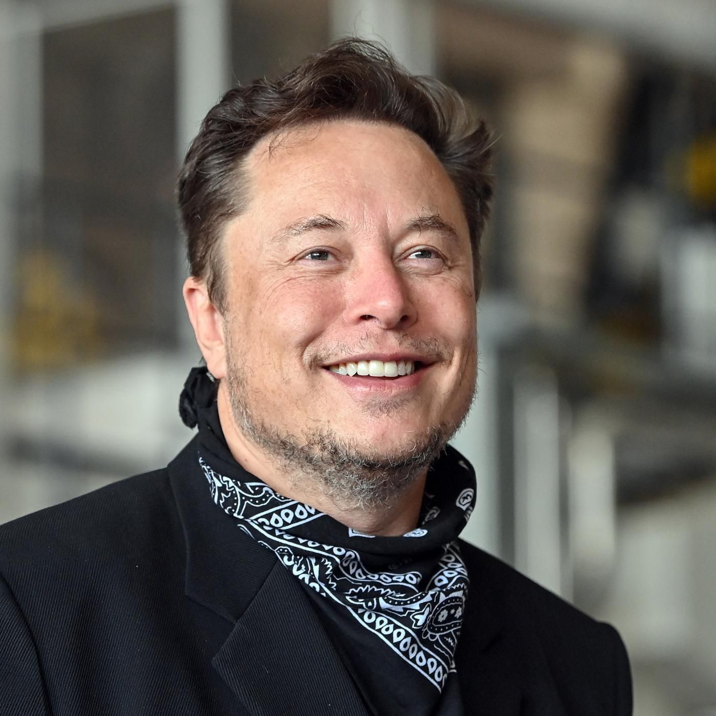 Was steckt hinter dem Aktien-Verkauf von Elon Musk?