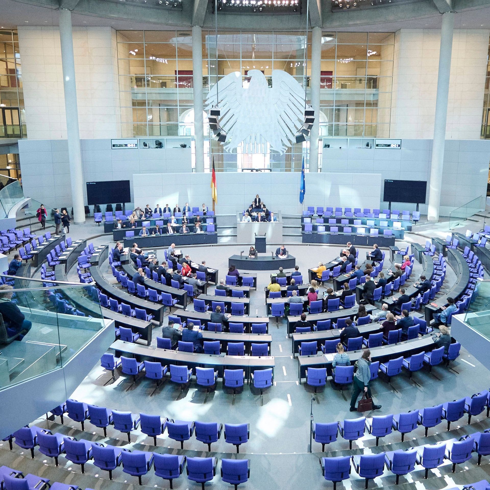 Ein besseres Wahlrecht – Weniger Abgeordnete, mehr Vielfalt