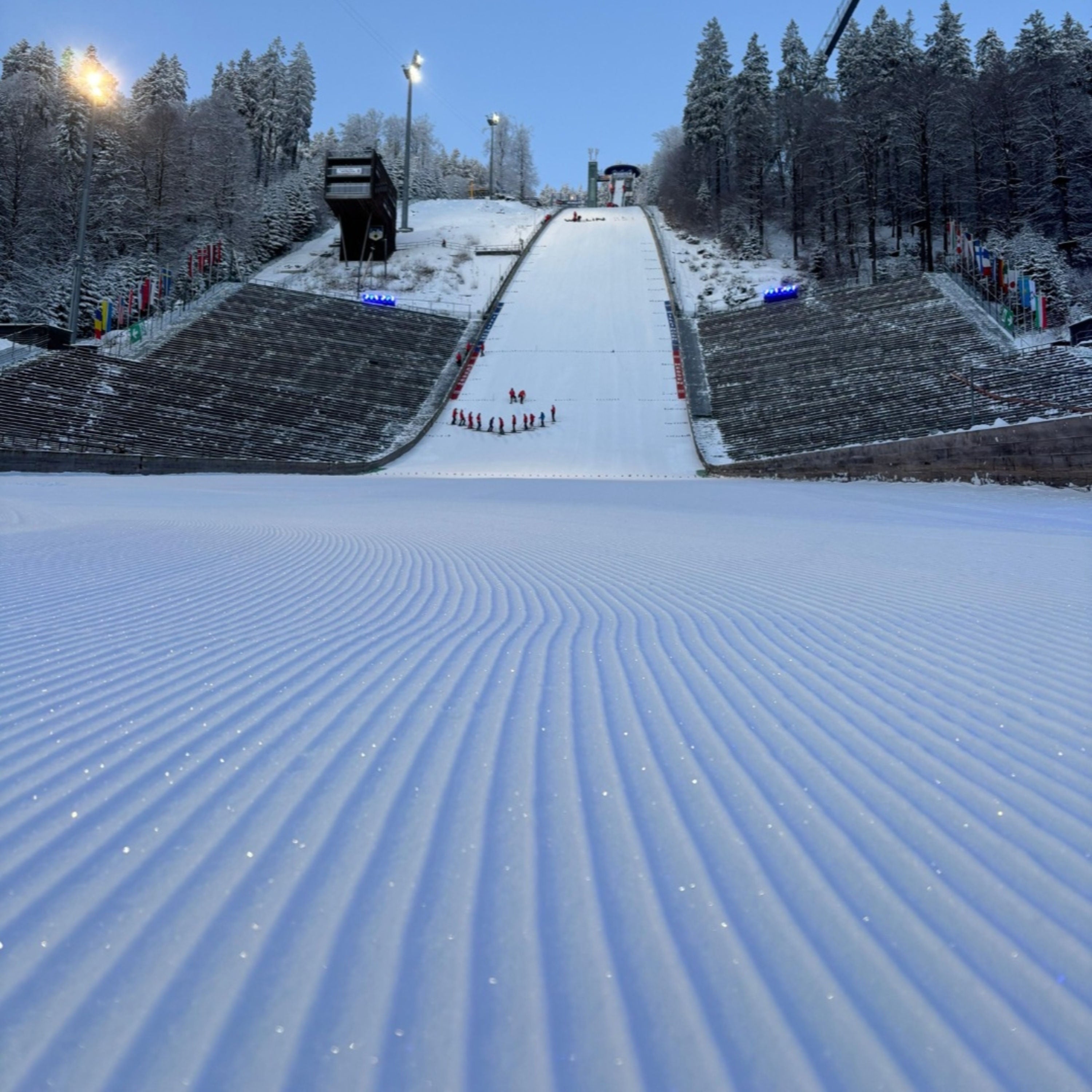 Windiges Willingen und offene Olympia-Fragen