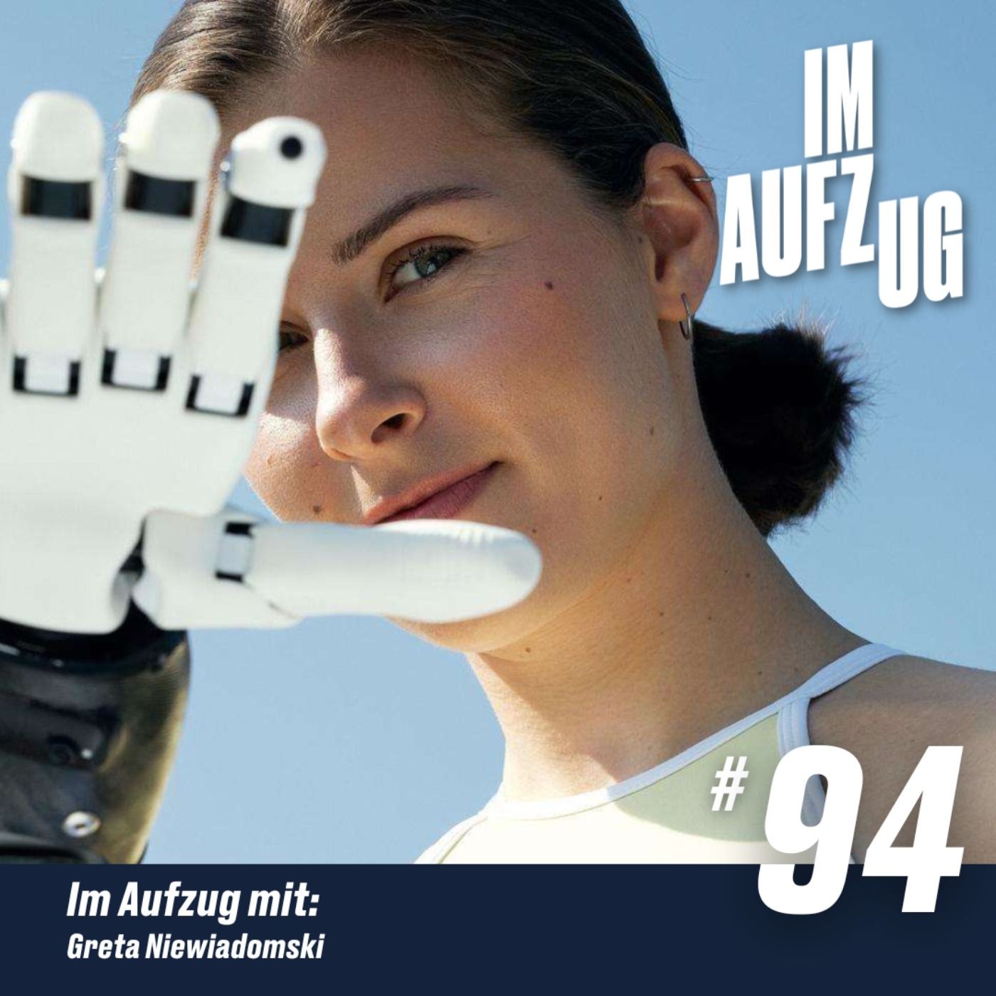 Im Aufzug mit Greta Niewiadomski