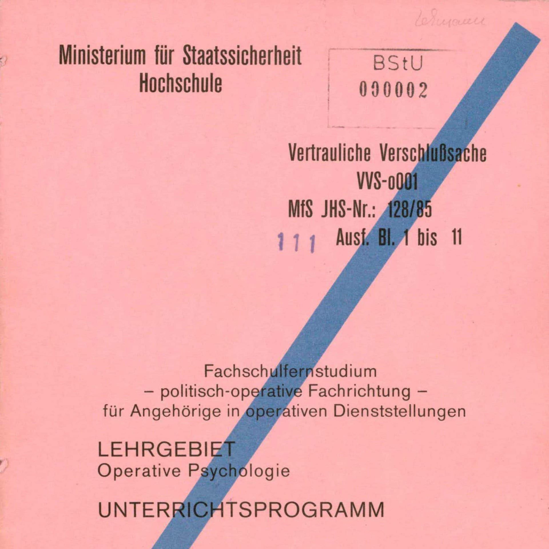 Die geheime Stasi-Akademie für Operative Psychologie | Archivradio-Gespräch